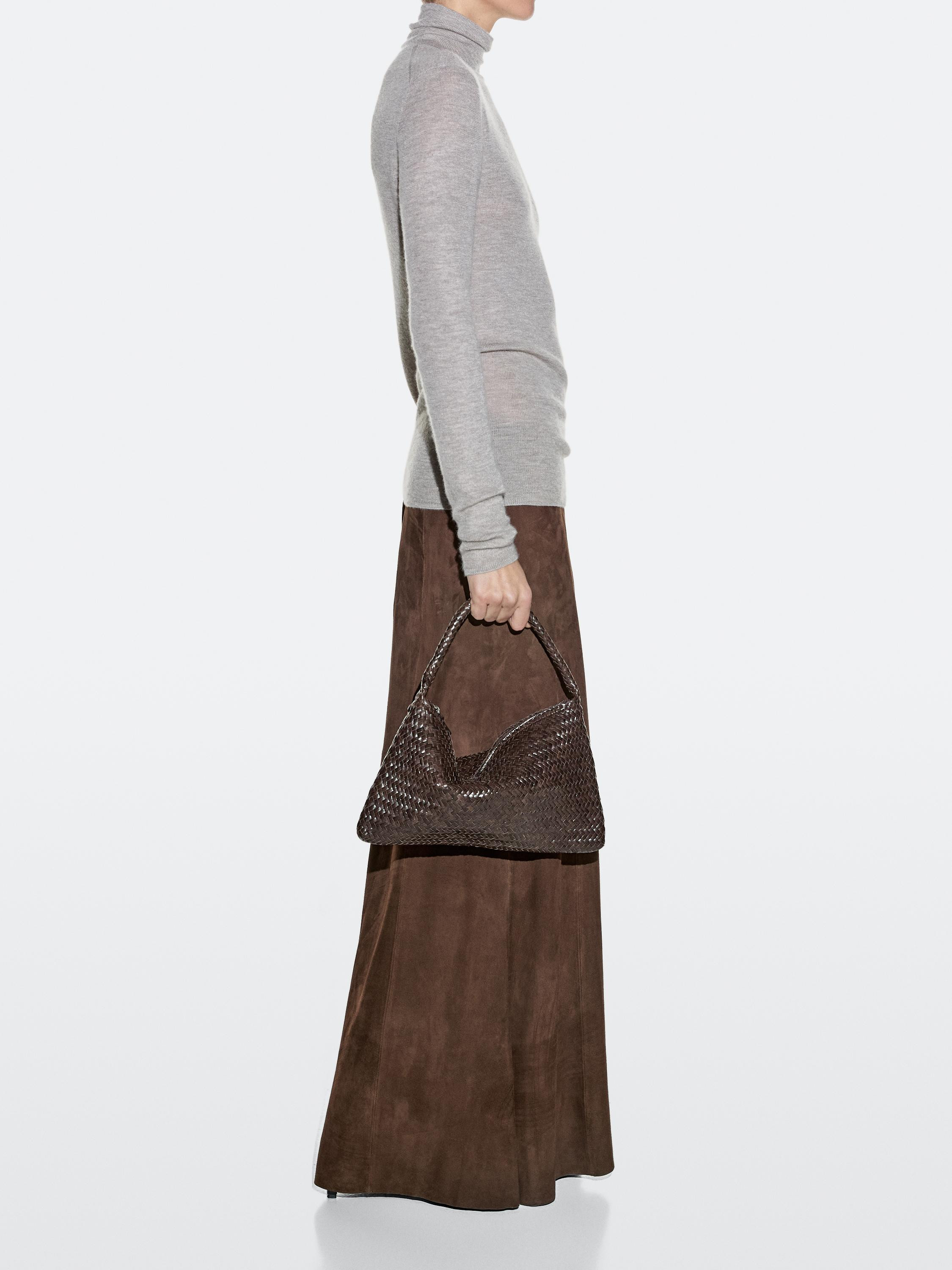 Small braided leather shoulder bag | Massimo Dutti US