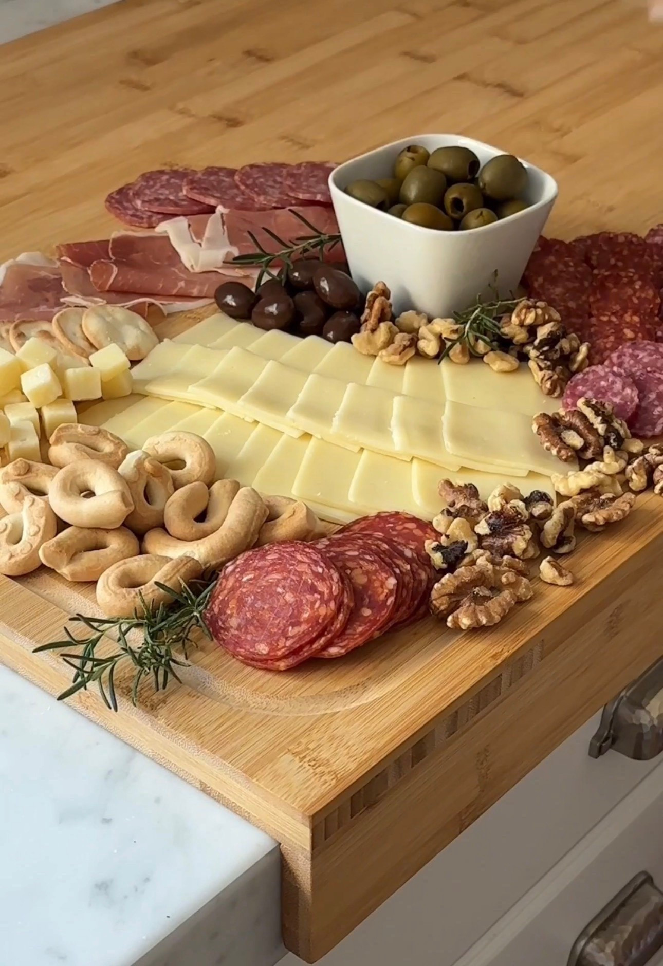 Scroll to shop! Follow for more finds! Xo! 🥰

#LTKdayinmylife #LTKHome