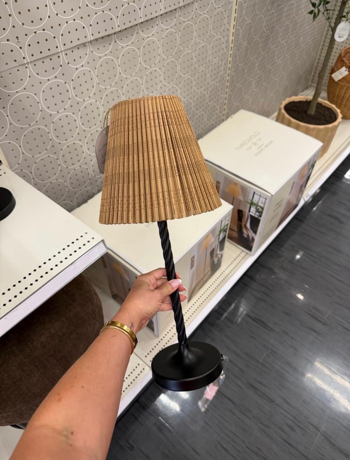 Obsessed with this vintage lamp

#LTKdayinmylife #LTKSeasonal #LTKHome