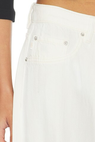 Alex Aura Low Rise Baggy Wide Leg Jeans in Eggshell Aura | Revolve Clothing (Global)