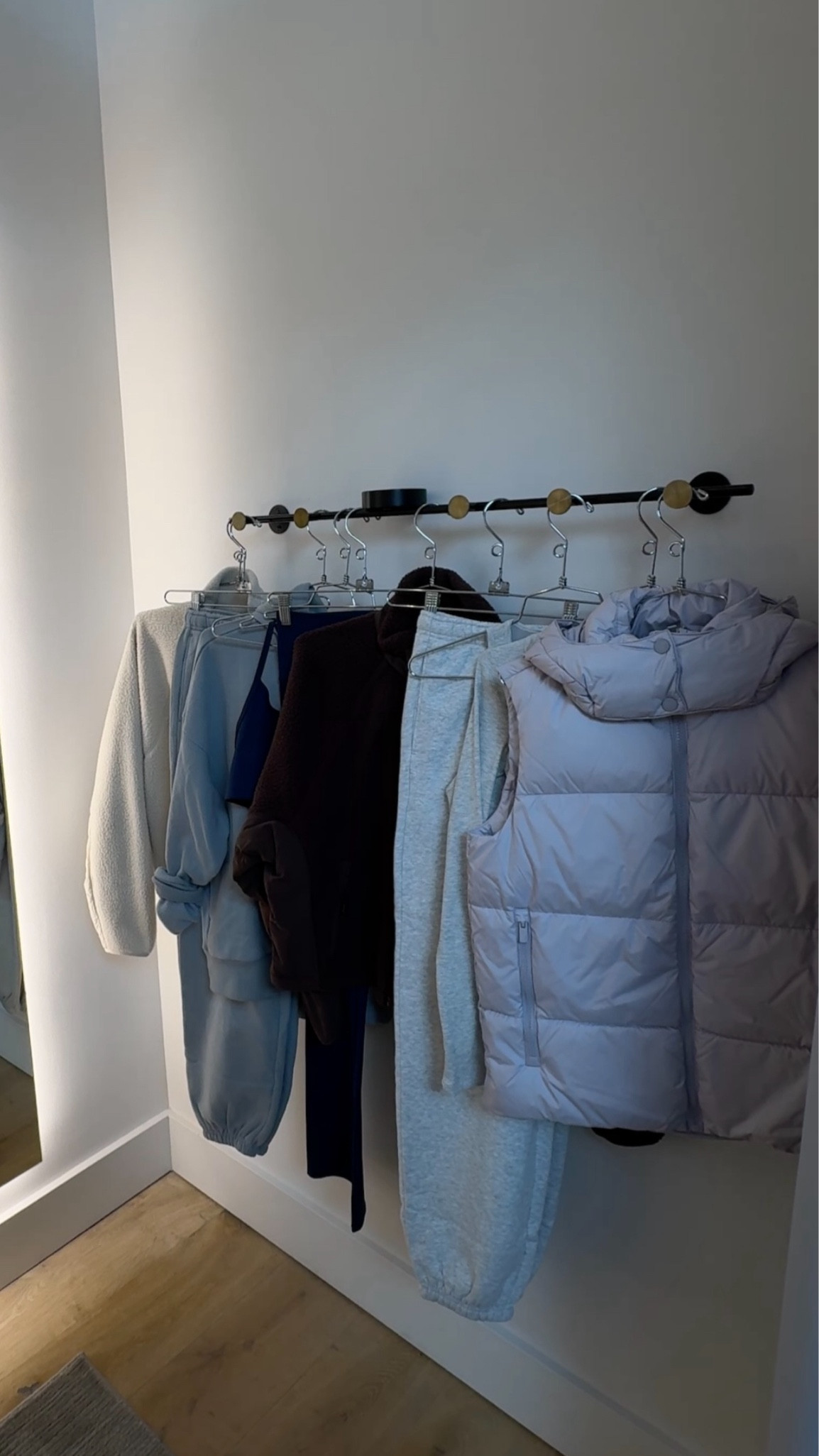 Some of my favorites that I tried on at @vuoriclothing!! So many good layering pieces for fall! #vuoripartner @shop.ltk #liketkit 
