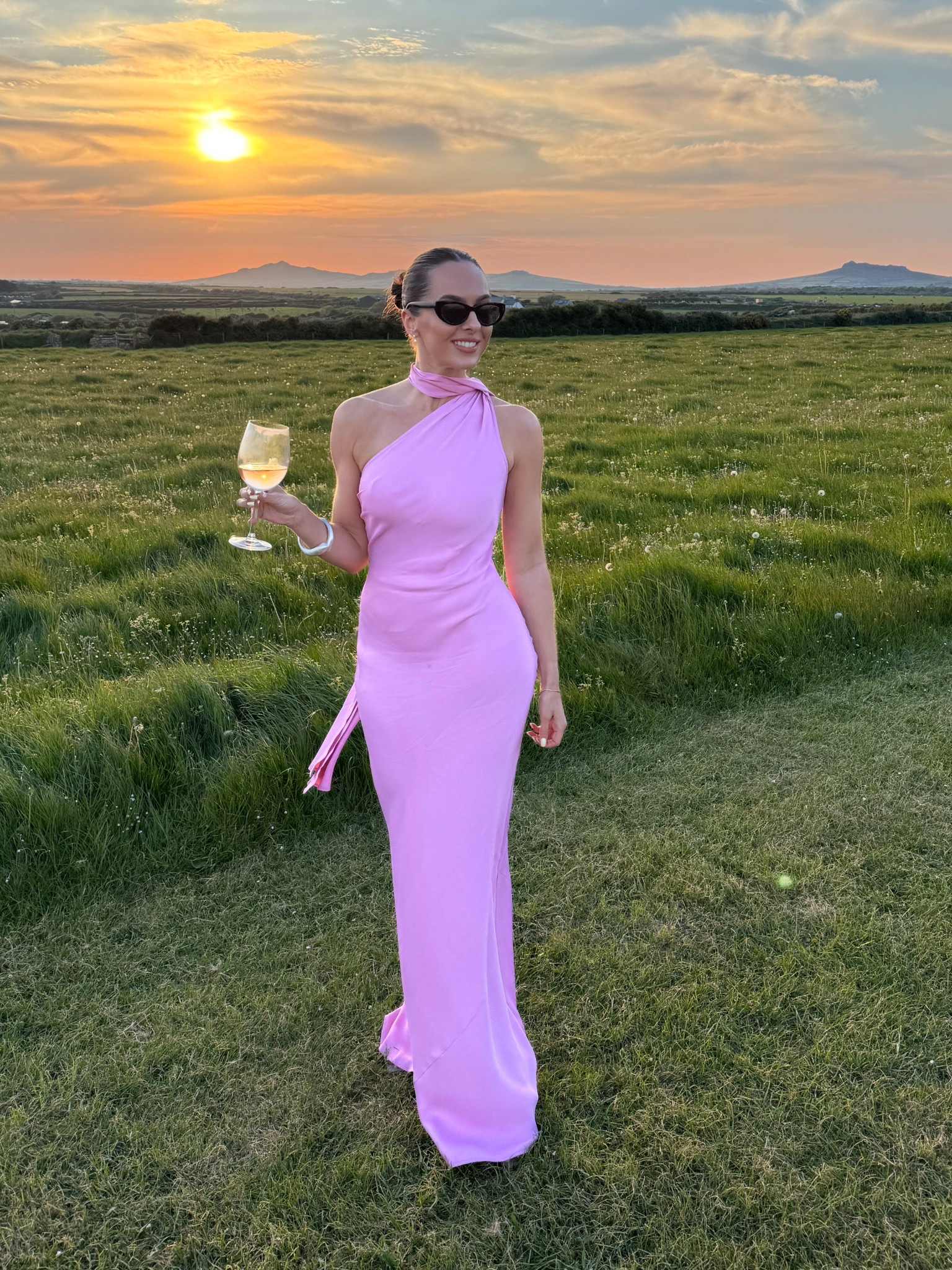 The most gorgeous wedding guest dress 💕

#LTKdresses #LTKspring #LTKwedding