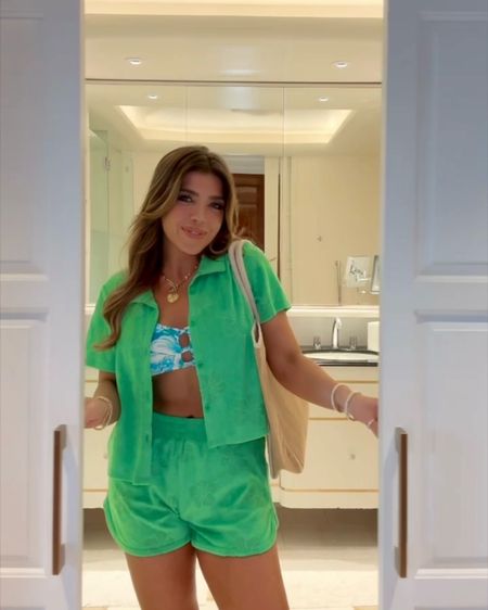 HOW TO WEAR GREEN THIS SUMMER ☀️💚 all from Walmart fashion. Green two piece swim coverup & blue bikini I’m wearing in a medium. I also sized one up on the palm print romper to a medium. The green long sleeve top and shorts I’m wearing a small, fit true to size.


Madison Payne, Walmart fashion, summer outfits, Walmart new arrivals

#LTKSeasonal #LTKStyleTip #LTKxWalmart