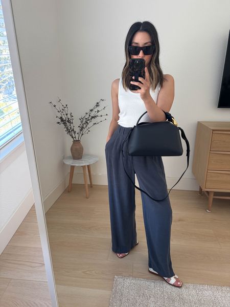 Z Supply farah pants. Love this navy color. I sized up but not if you need to. Petite-friendly length with a wash and dry. 

Z Supply tank xs
Z Supply pants small
Hermes Oran sandals 35
JW Anderson bag
Celine. Sunglasses  

#LTKitbag #LTKshoecrush