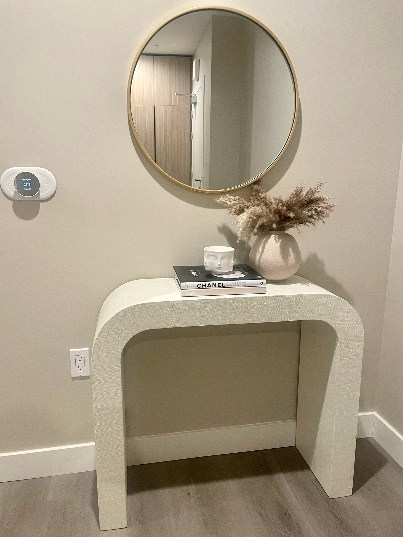 Entry way 🤍

#LTKhome