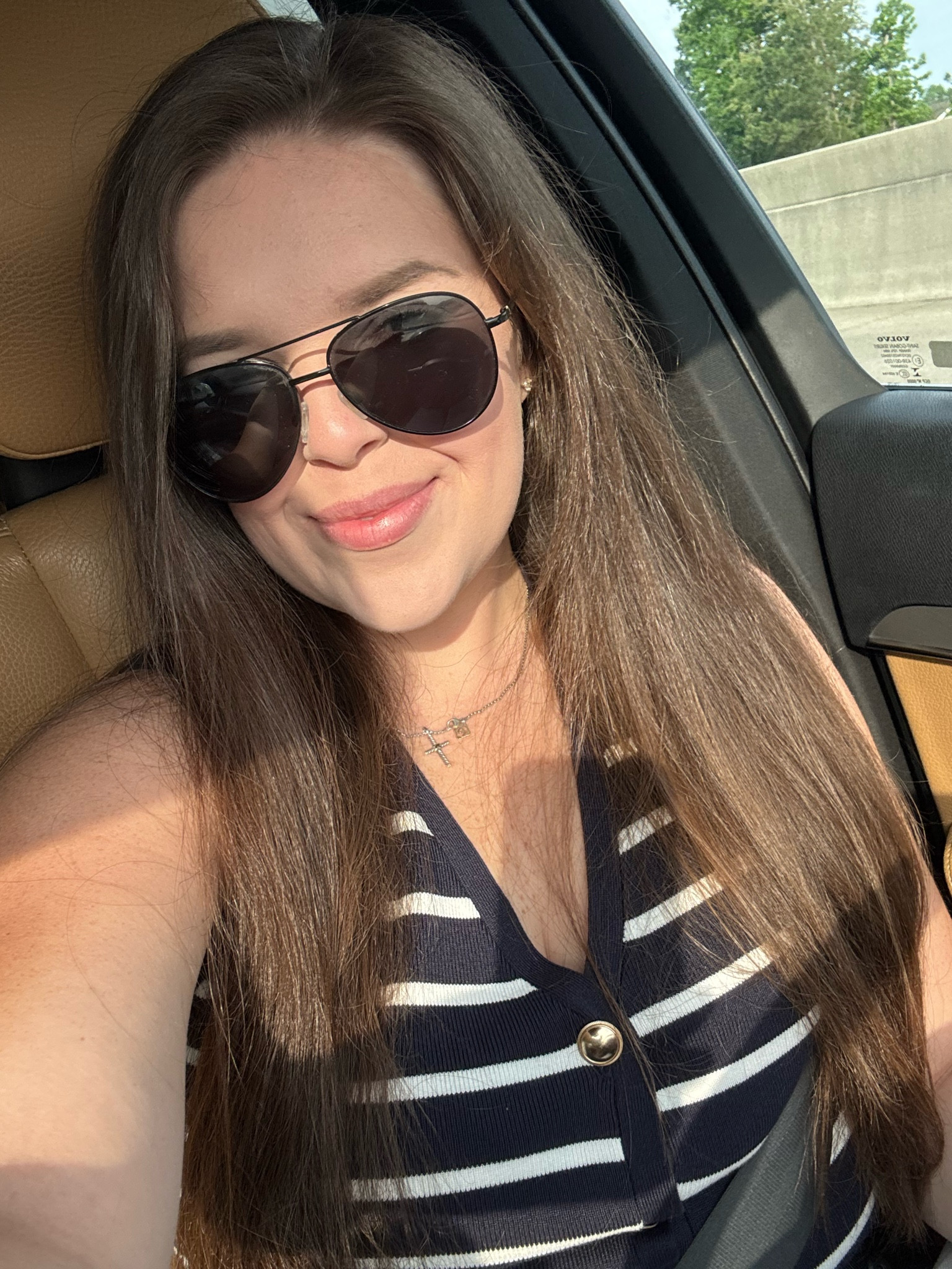 Walmart for the WIN! This top is $16 and perfect for spring! 

#walmart #walmartstyle #walmartfashion 

#LTKstyletip #LTKmidsize #LTKfindsunder50