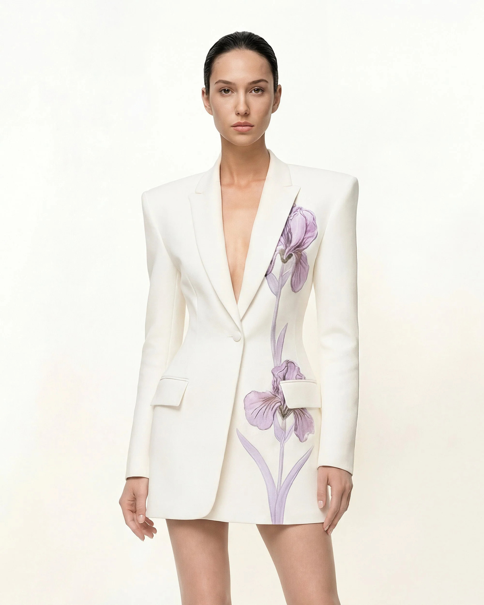 Iris Embroidery Hourglass Blazer - White | JW PEI US