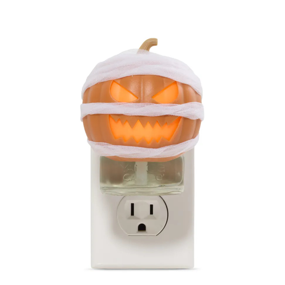 Pumpkin Mummy ScentPlug\u00ae Diffuser with Light | Yankee Candle