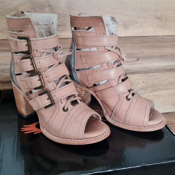 FreeBird Braeden Heels | Poshmark