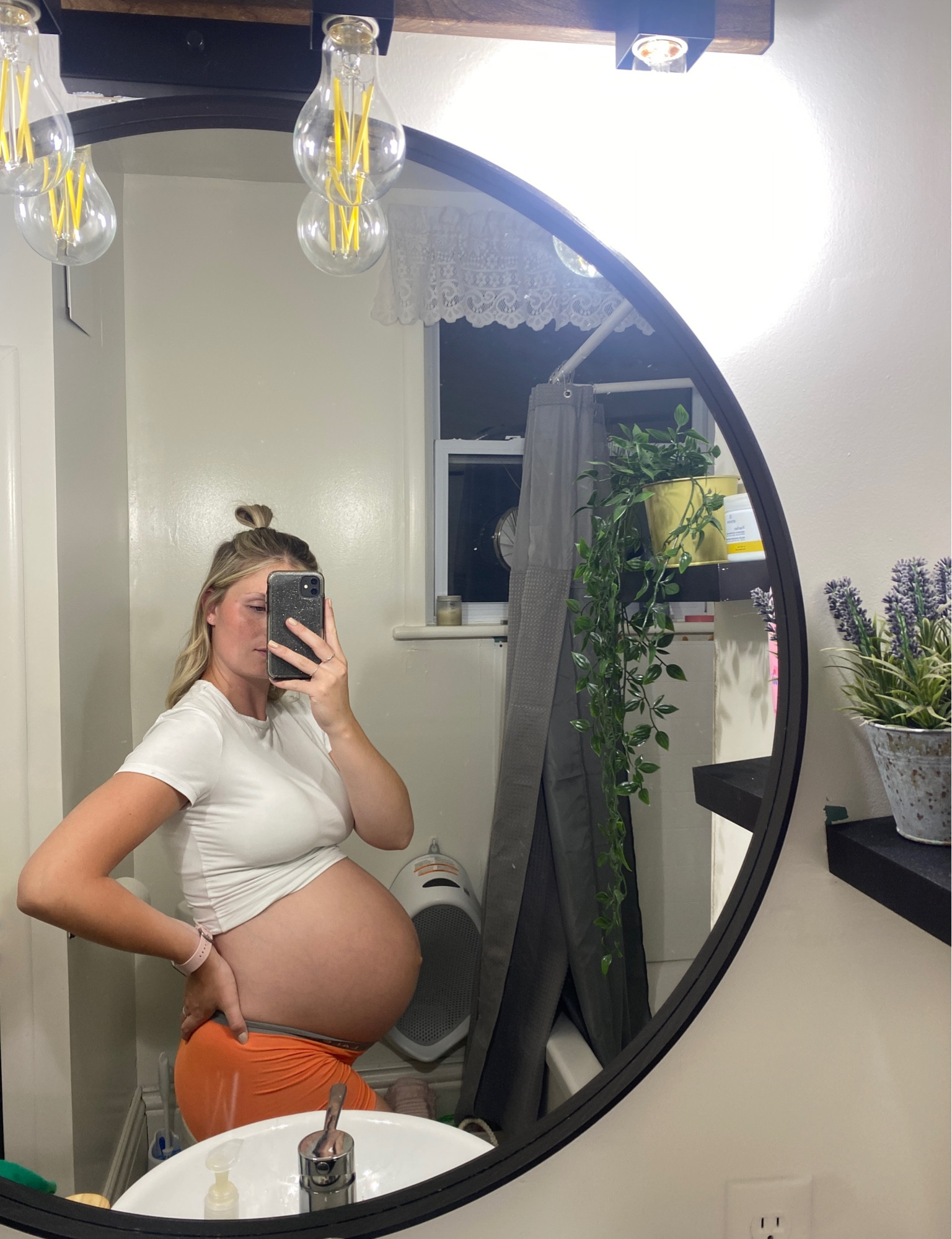 the comfiest women’s boxers i have tried. great material and stretchy for a pregnant belly 🤍👼🏼🌿 skims tee shirt dupe | women’s boxer briefs | night wear

#LTKFind #LTKbump