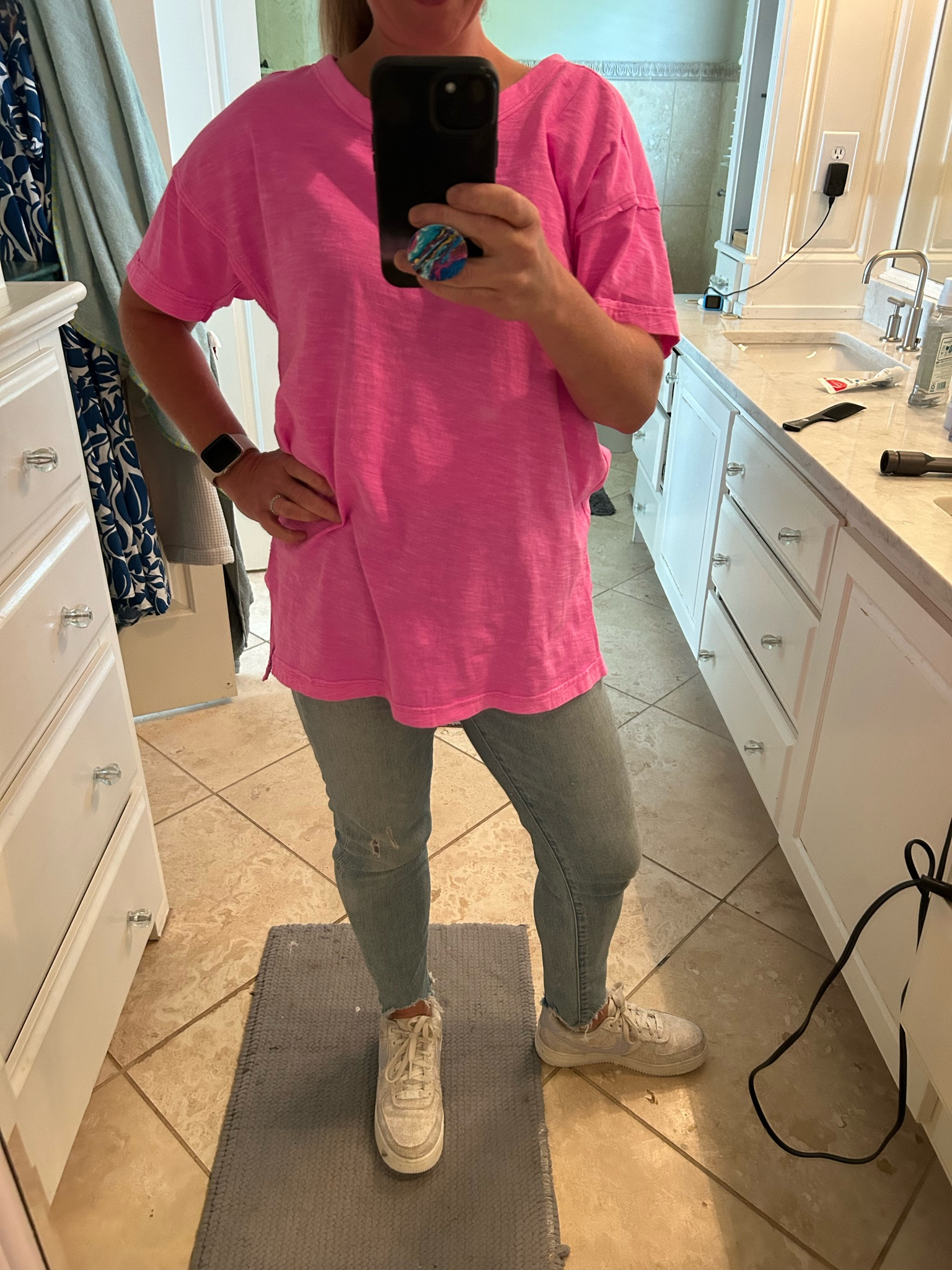 Long t-shirt - comes in many colors!

#LTKstyletip #LTKSeasonal