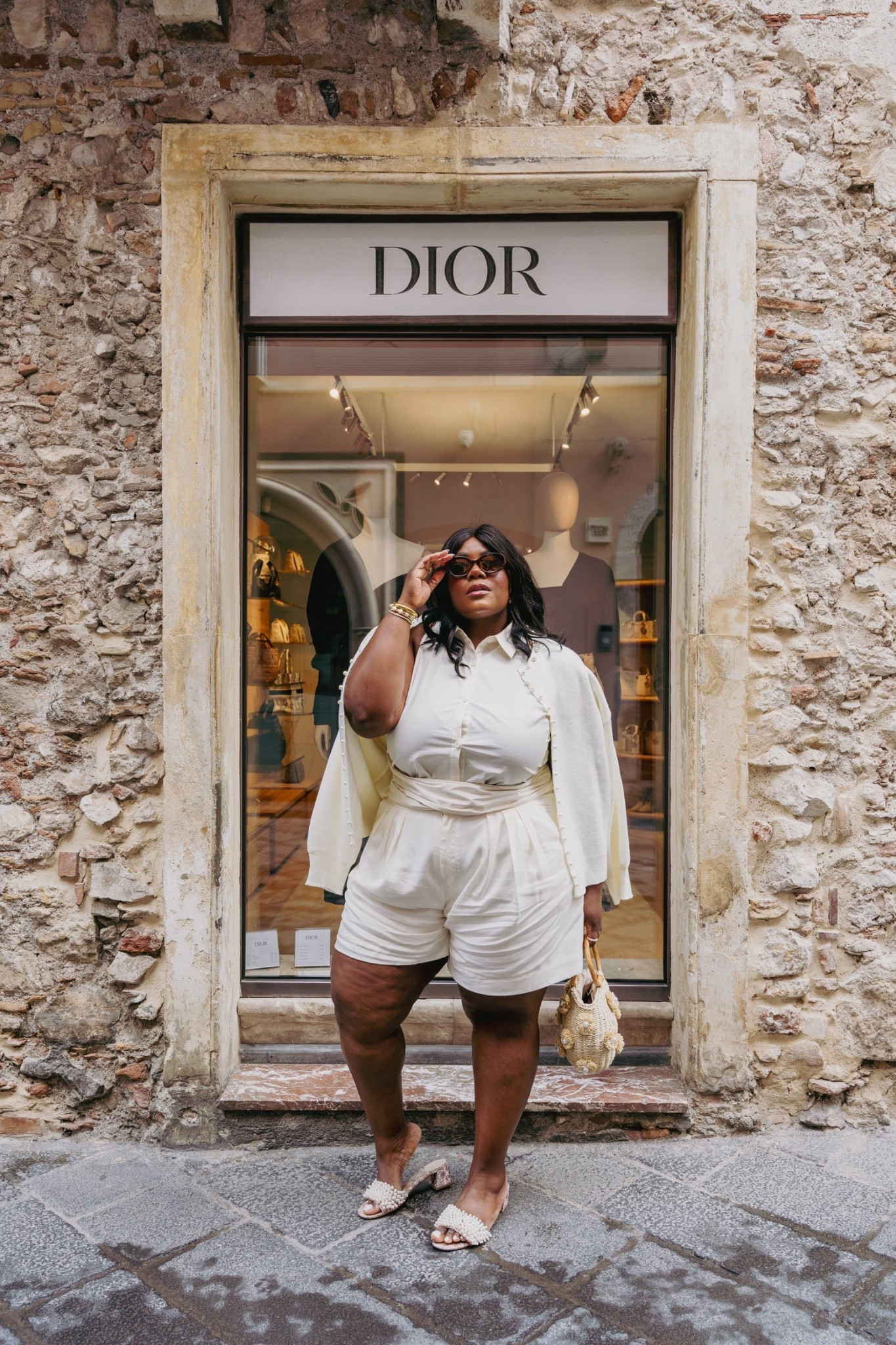 #ad let’s go to shopping — in Italy. International luxury shopping hits different.  From November 20th - December 2nd  save up to 50% select hotels when you book by December 2nd, and travel by December 30, 2026.
Plus, don’t miss flash deals of 75% off December 2nd launching on November 28th, December 1st while supplies last.

@expedia #EGPartner #ad 


#LTKTravel #LTKCyberWeek #LTKSaleAlert
