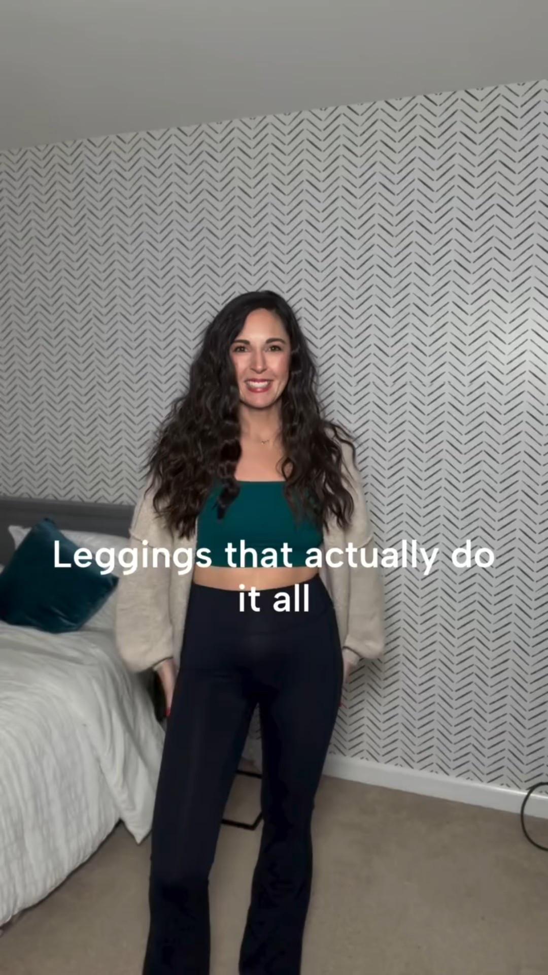 Wearing size medium in both pieces!These leggings understood the assignment.
Soft, supportive, no front seam, and a flare that makes them feel elevated — not just for workouts, but real life.
The fit is smooth, comfortable, and flattering without trying too hard.

Styled with a simple top, but the leggings are the star here. 💚

@yunoga_athletic
#yunoga #yunogasports #reel #explore
@christina_with_love_

#LTKActive #LTKfitnessgoals #LTKootd