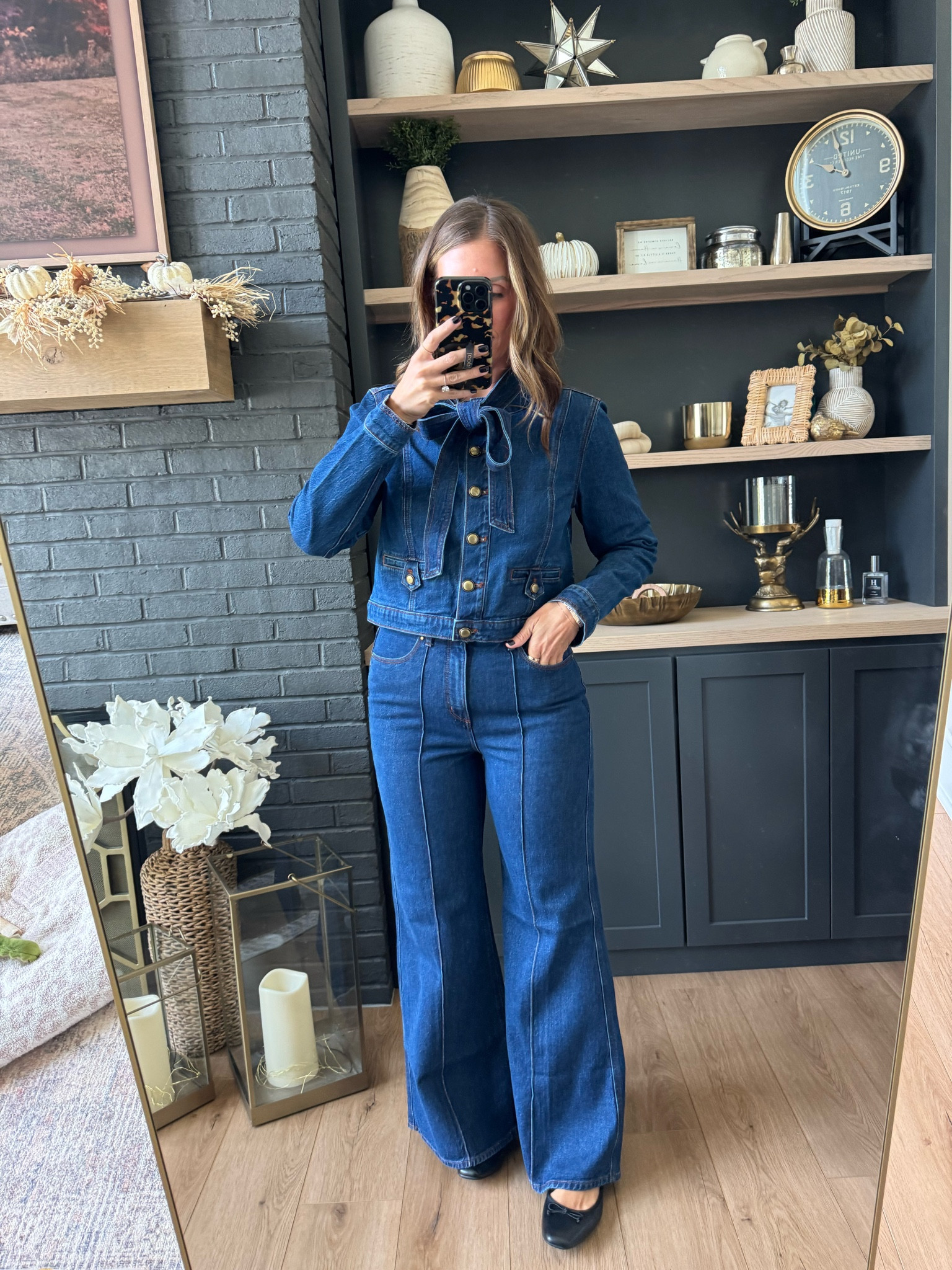 LOFT denim haul 
Sz medium jacket 
Sz 8 flare 

#LTKSaleAlert #LTKFindsUnder100 #LTKOver40