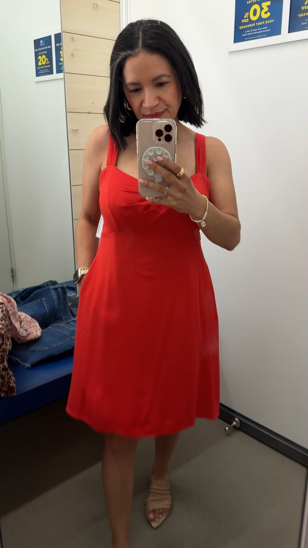 Old Navy flowy summer dress, comes in several colors and best of all it has pockets.  The straps are also adjustable and the fit is very comfortable.  Comes in regular, small and petite sizes.  The sizes range from XS to 3X.  It’s currently on sale.

#ltkstyle
#ltksummerfashion 

#LTKPetite #LTKStyleTip #LTKSaleAlert