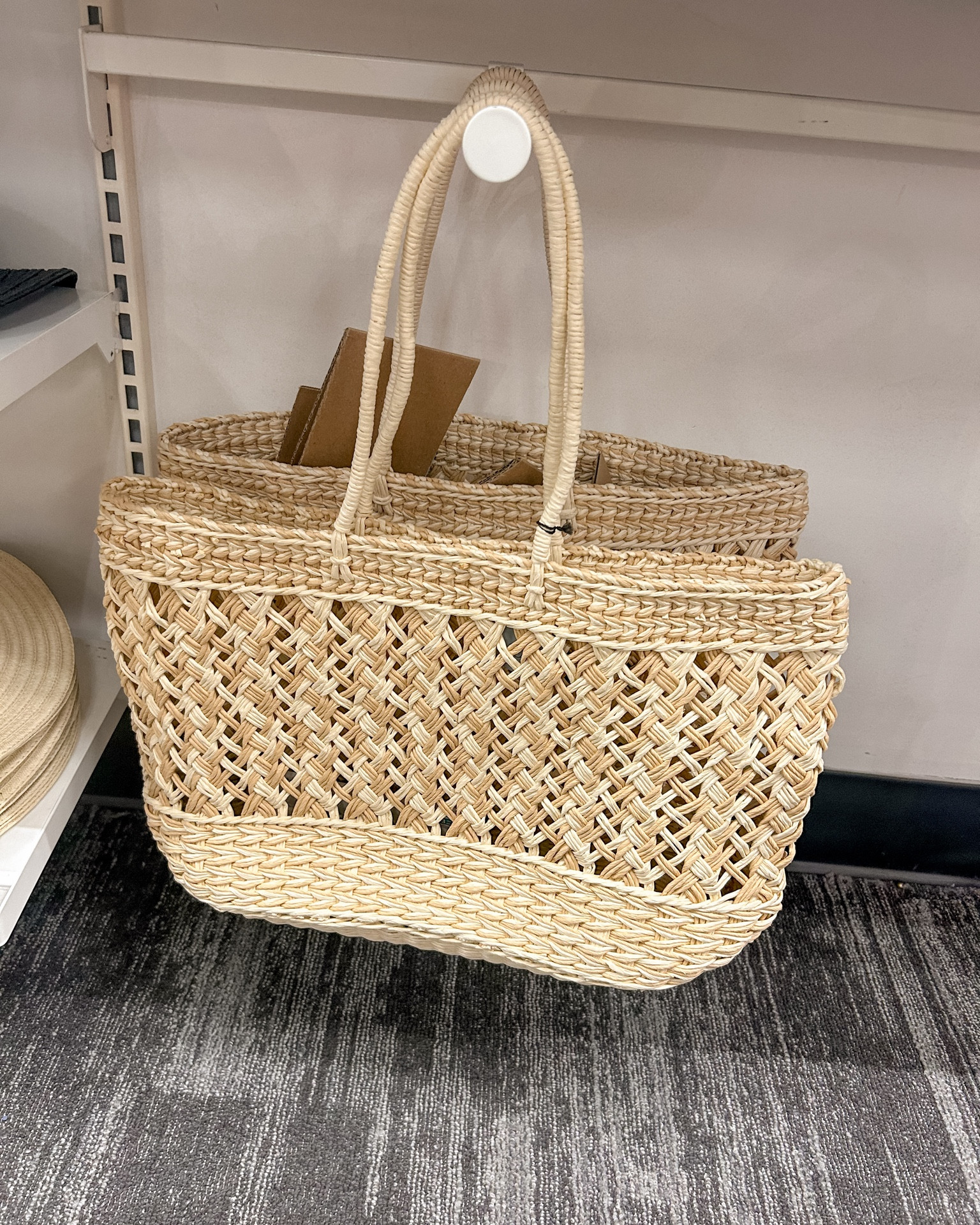I’m obsessed with straw bags, and this one is so good!!

Straw bag | target | beach bag | vacation style | spring break | mom style | tropical | summer 

#LTKFindsUnder50 #LTKItBag #LTKStyleTip