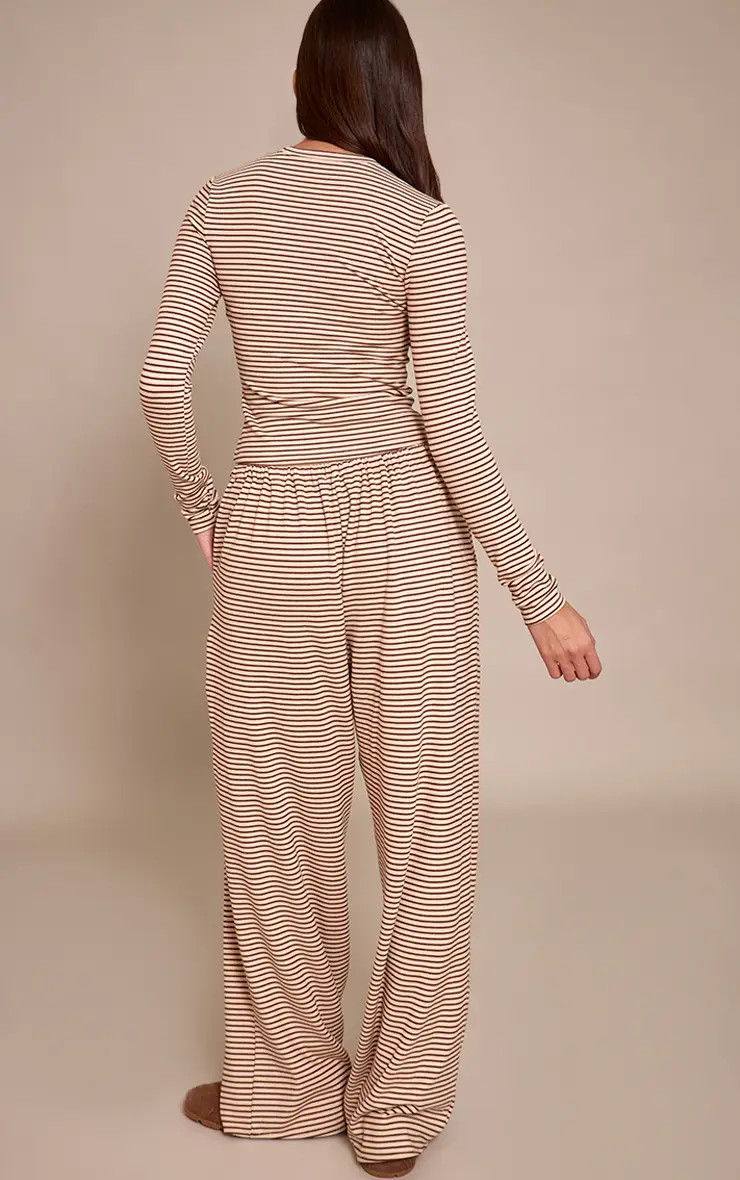 Sand Striped Soft Fleece Straight Leg Joggers | PrettyLittleThing UK