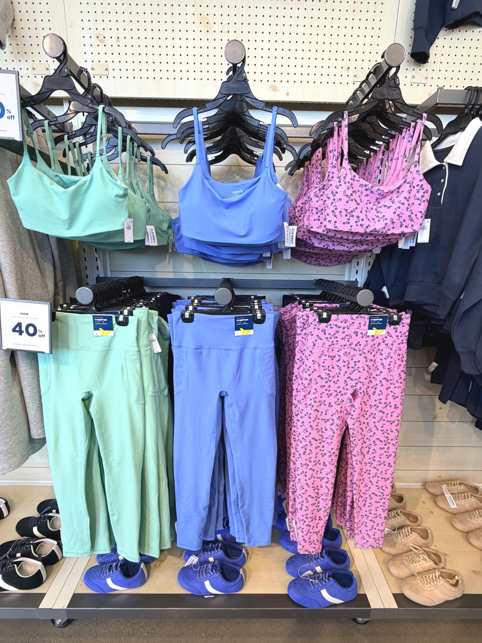 Such cute workout sets for spring! leggings have pockets on the side 



#LTKU #LTKselfcare #LTKActive