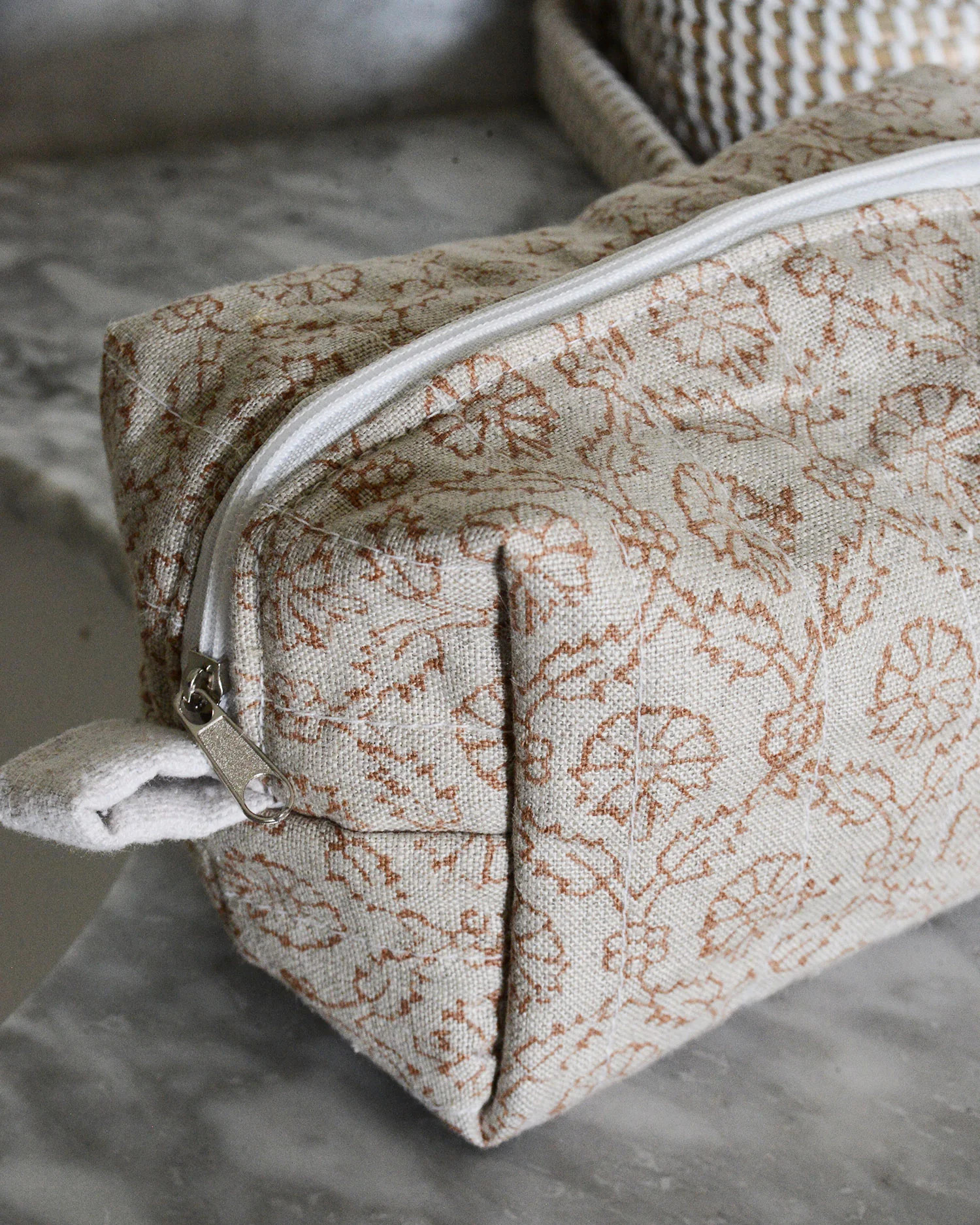 Marielle petite pouch | with lavender and grace