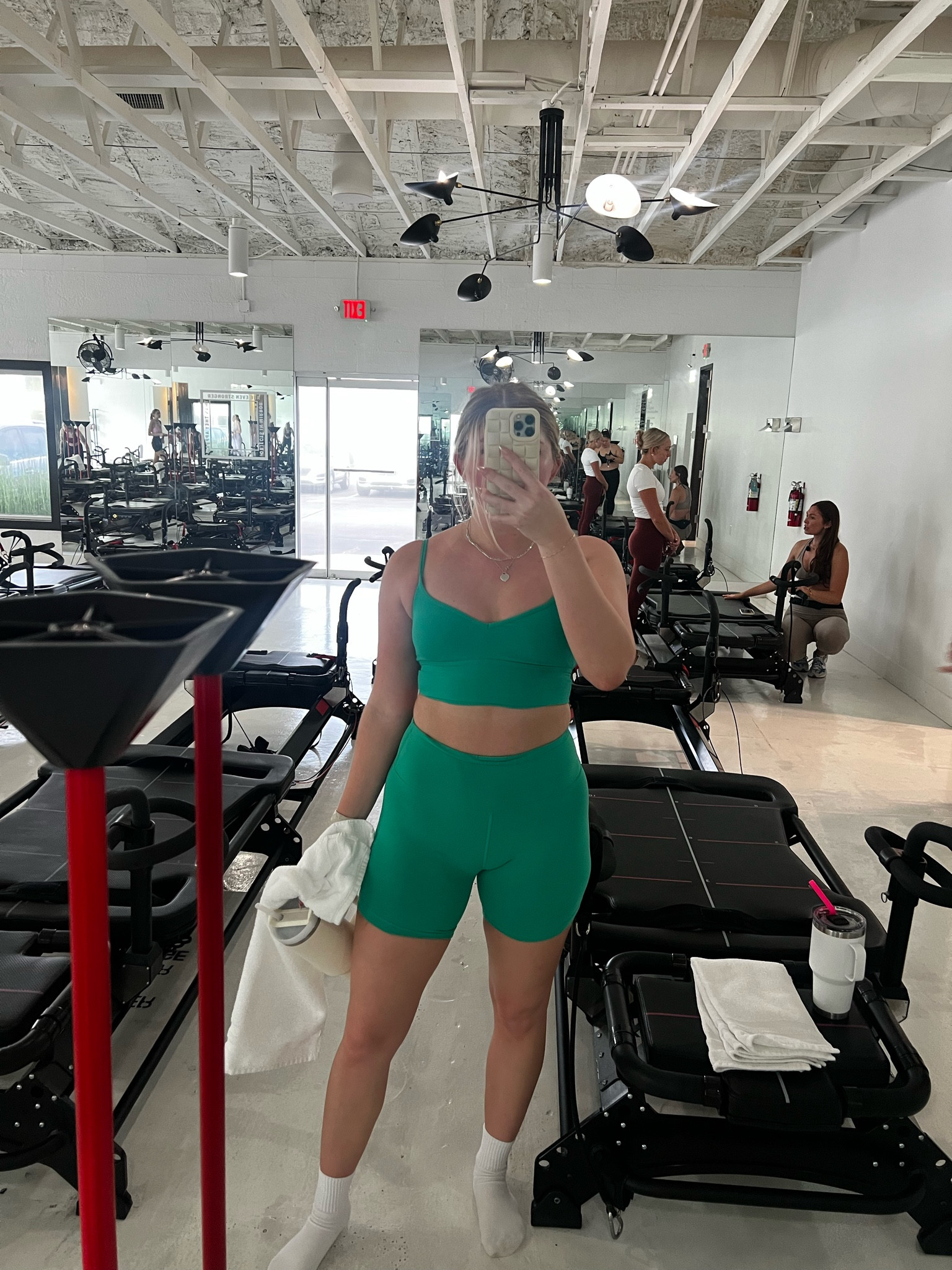 obsessed with this Kelly green lululemon workout set💚

Wearing size 6 in both top and bottom for reference 

#LTKFitness #LTKFind #LTKunder100