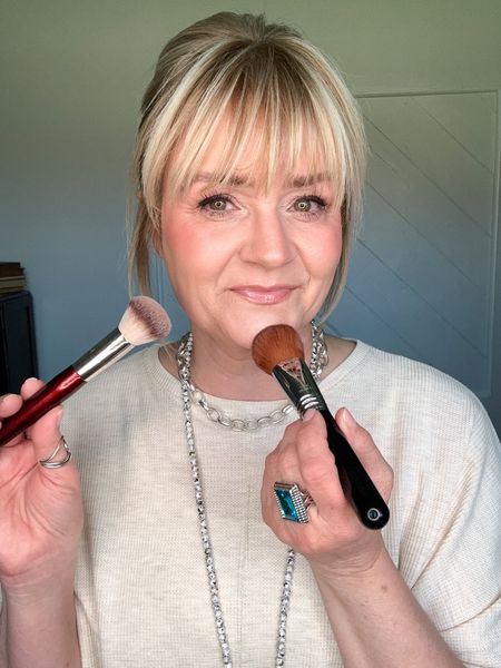 Makeup Brushes for foundation.  

#LTKfindsunder50 #LTKover40 #LTKbeauty