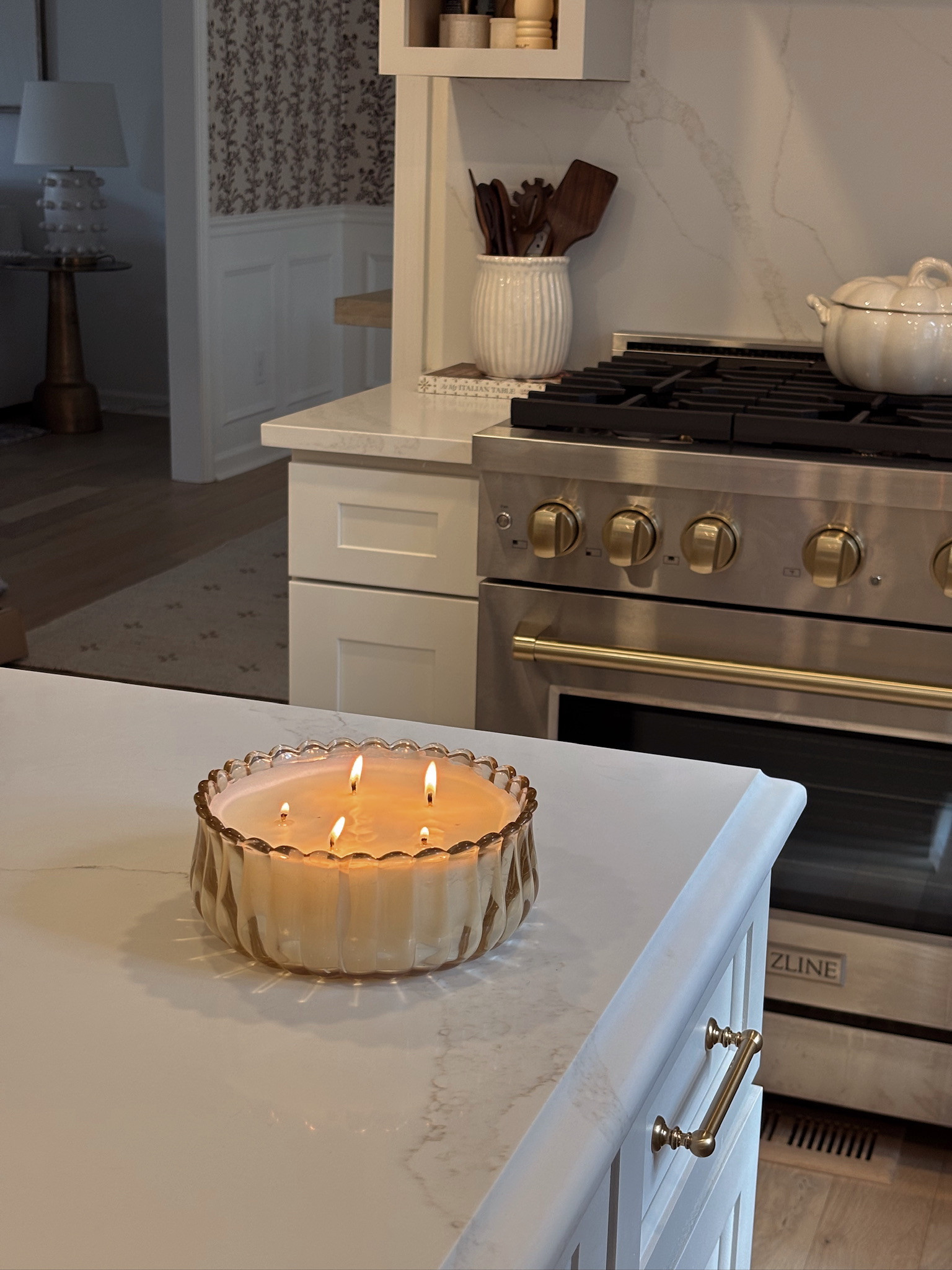 This candle is sooo good for fall 🤎 Love the scalloped glass + the salted honey scent makes the kitchen feel so cozy!





fall decor, fall home decor, fall candle, scented candle, kitchen decor, cozy home, home finds, Hearth & Hand, Target home, fall home finds, sidneymarieduke 

 #LTKSeasonal #LTKHome