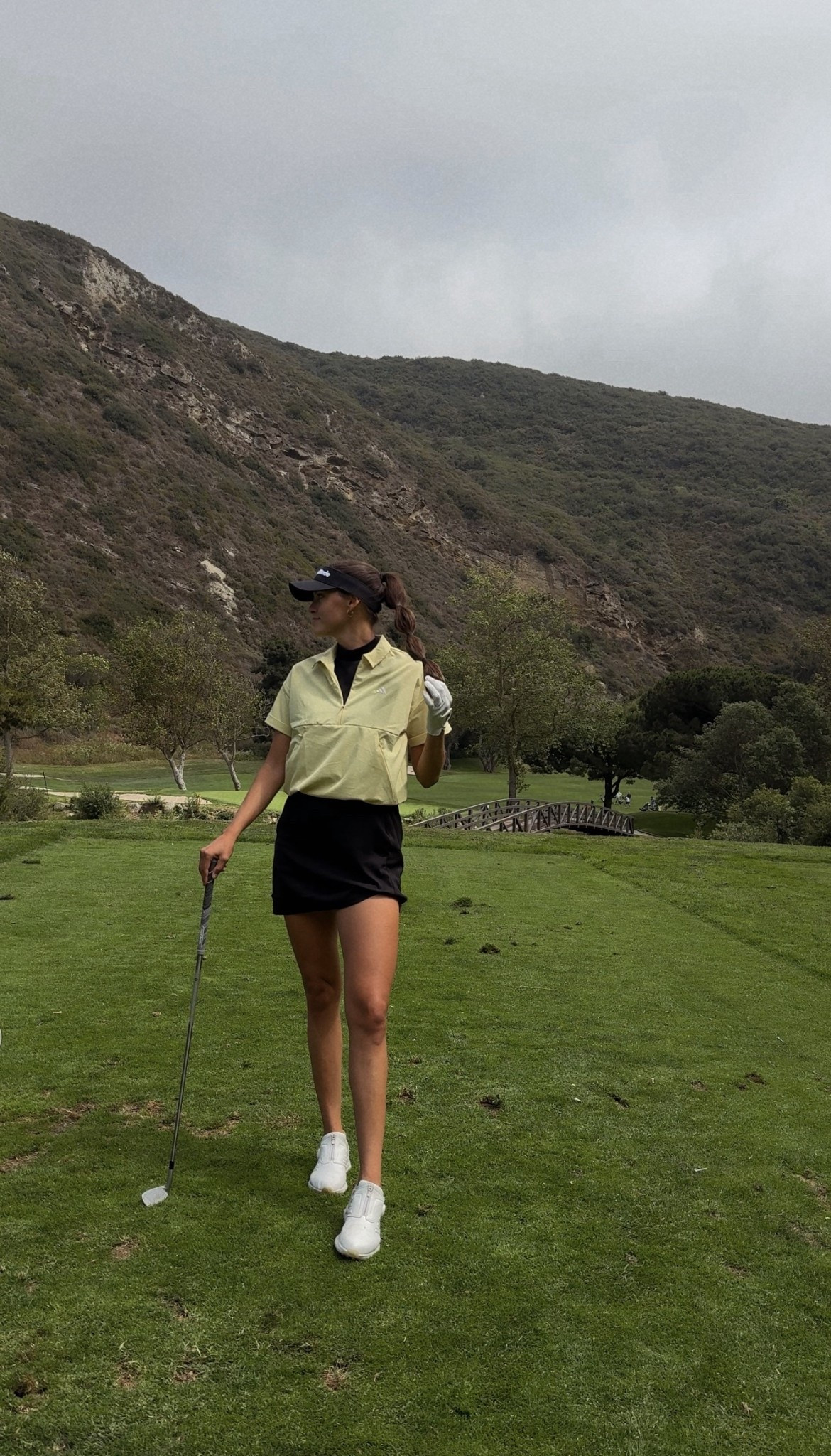 layered golf outfitts