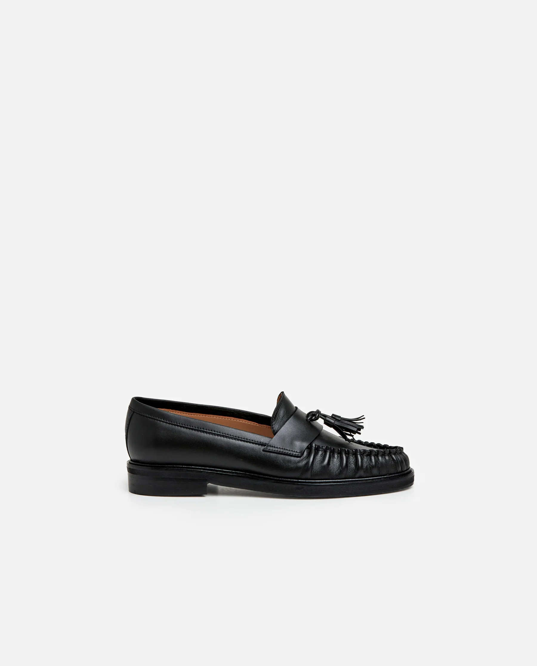 Sigrid Leather Black | Flattered