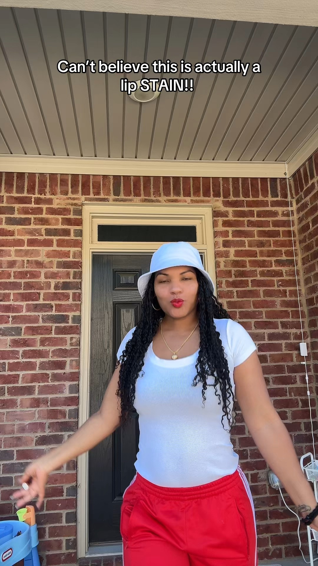 This can’t be a lip stain right? The pigment and color is the most vibrant out of allllll the lip stains I’ve ever ever tried. Obsessed and lasts all day long! Also how cute is my bucket hat? All summer long, my face is protected even if I forget sunscreen!

#lipstain #clarins #makeup #redlip

#LTKgrwm #LTKselfcare #LTKdayinmylife