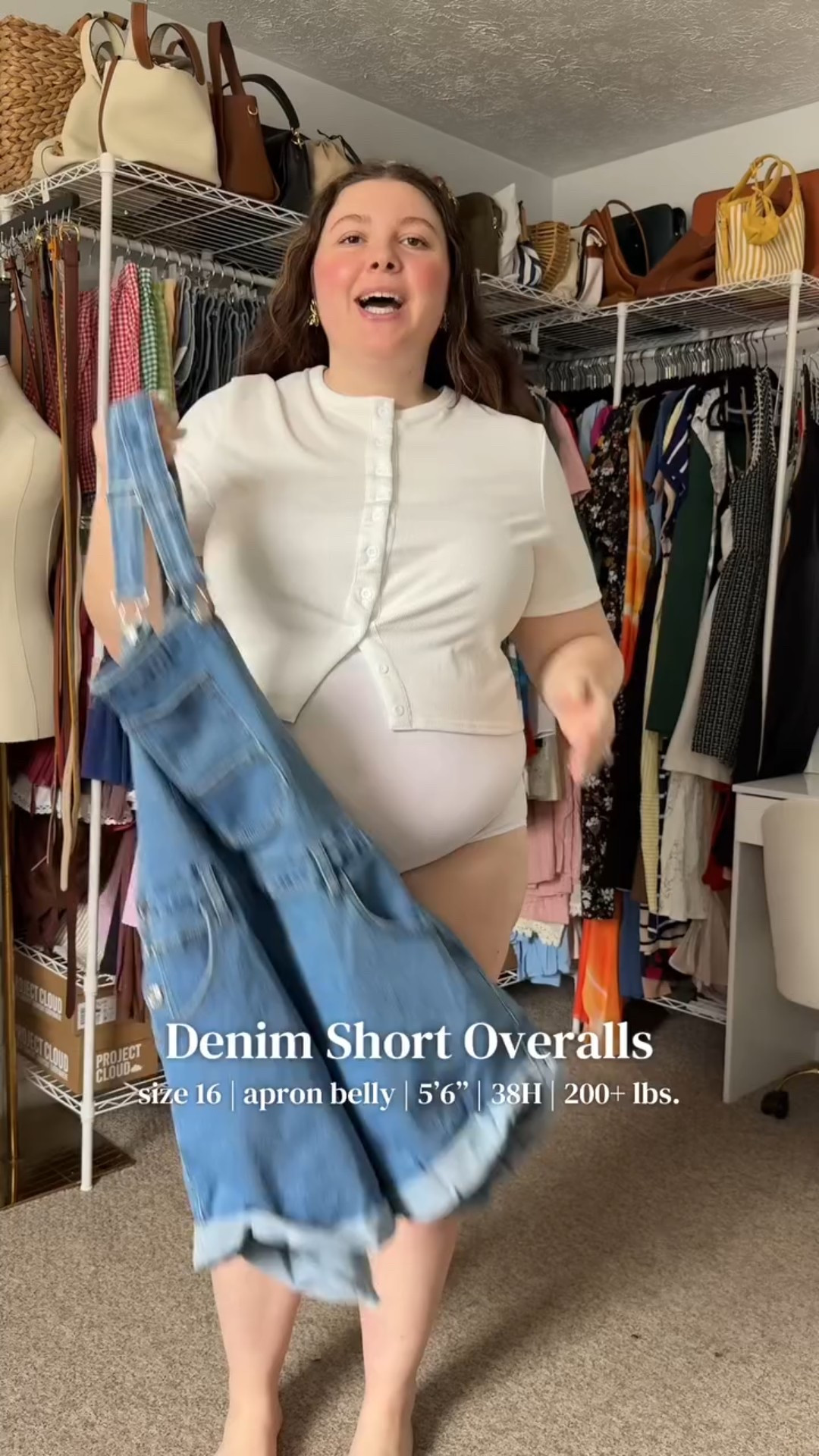 These come in a few other washes too! 🤍 #overalls #shortoveralls #denimoveralls #jeanoveralls #tiktokshopcreatorpicks