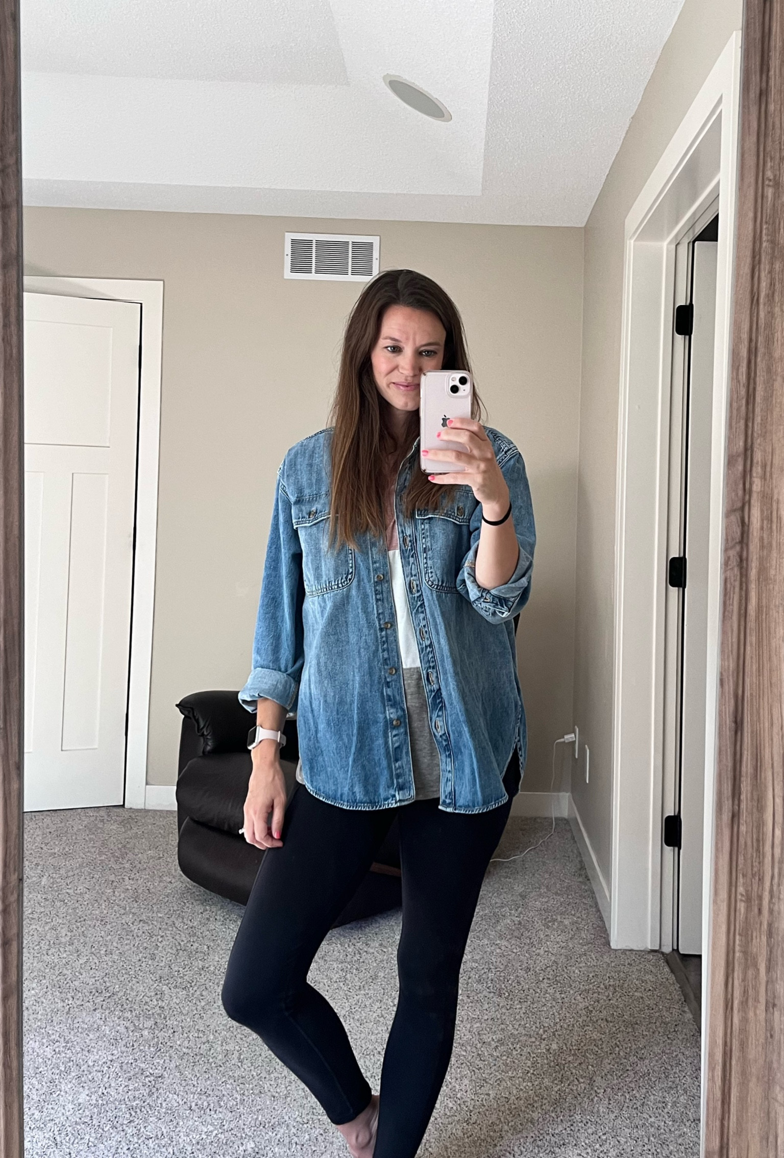 I wasn’t sure about this oversized denim shirt but it is perfect for fall! Thicker than a normal shirt but not as thick as a jean jacket! This will keep you warm all fall (and winter)! 

#LTKFindsUnder50 #LTKFallSale #LTKSeasonal