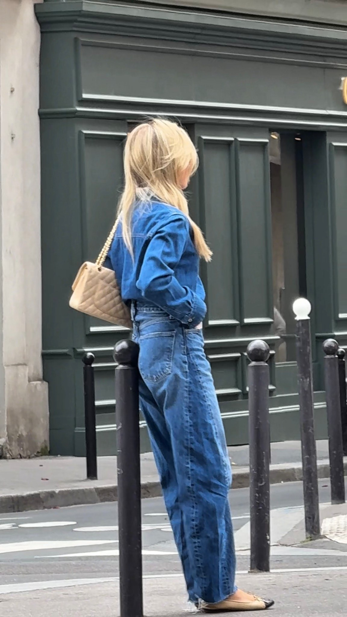 Perfect Barrel Jeans straight from Paris 💙


#LTKeurope #LTKwinter #LTKespana