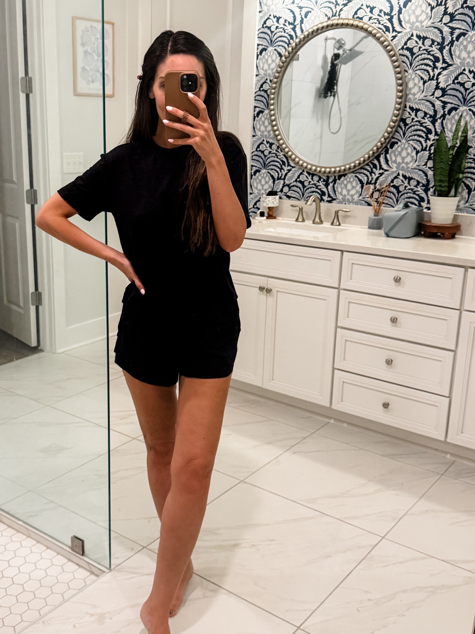 Top & Bottom: X-Small
Buttery soft material! 


#LTKFindsUnder50 #LTKootd #LTKMidsize