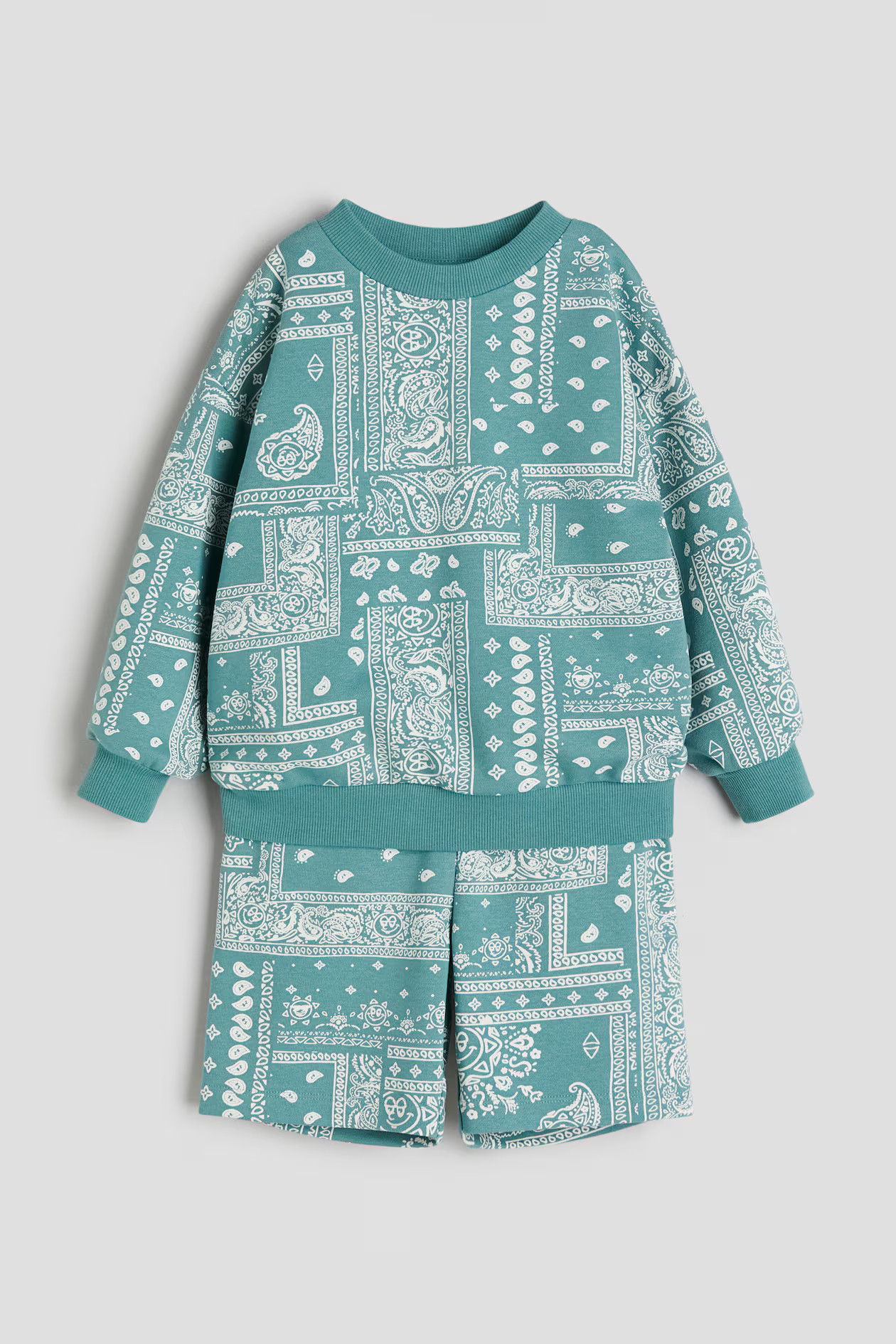 2-piece printed sweatshirt set | H&M (UK, MY, IN, SG, PH, TW, HK)
