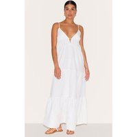 Petite White Strappy Tiered Maxi Dress, White | PrettyLittleThing IE