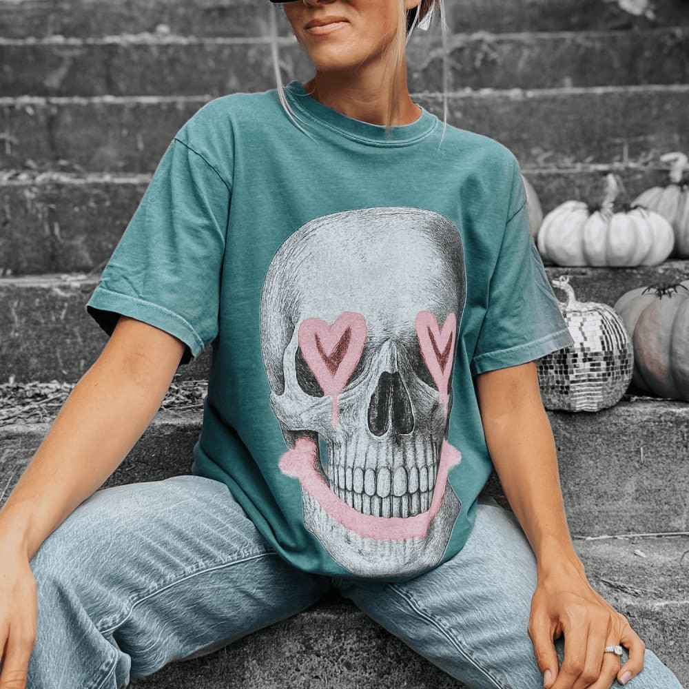 Skelly Smiles Tee | Mountain Moverz
