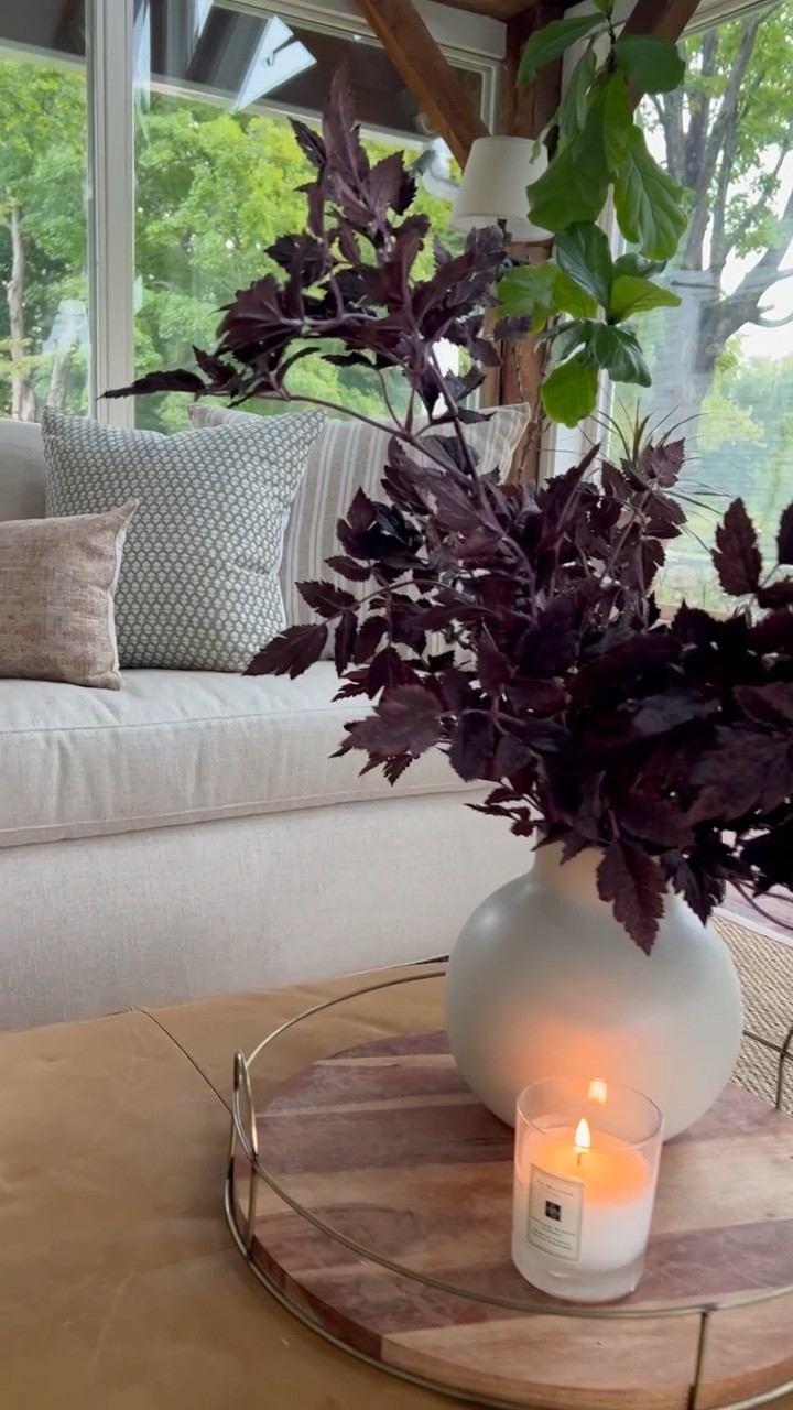 Shop the look! OJI’s favorite fall throw pillows and accents. 🍁

#LTKSeasonal #LTKstyletip #LTKhome