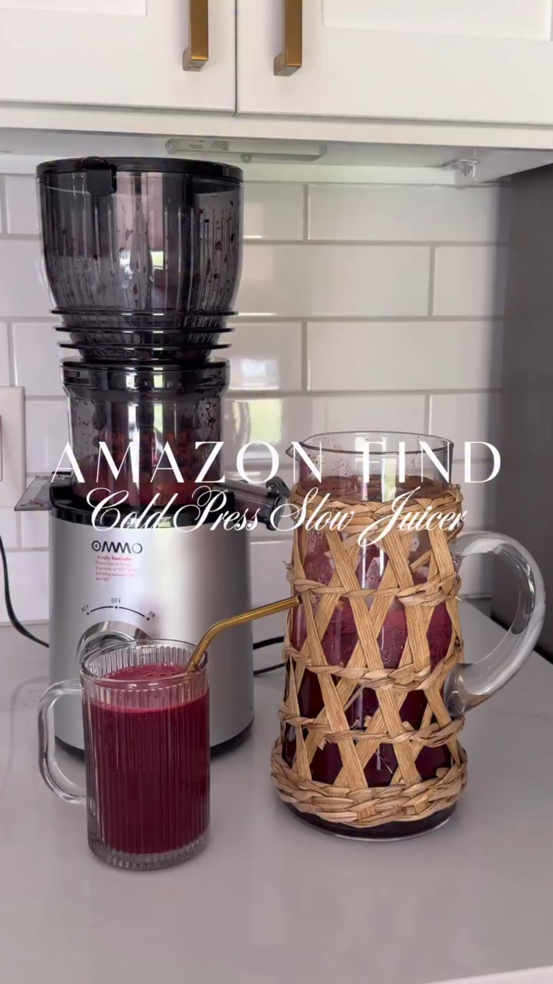 Cold pressing with my new slow juicer from @ommohome_official . This juicer is powerful, quiet and easy to use and clean I’m so impressed. Cold-press means the nutrients stay intact, and the juice tastes like you’re drinking the fruit, not sugar.
This is the perfect gift for this holiday season 🎁

Comment “LINK” to shop this reel or check out link in Bio to shop my home 🤎
Don’t forget to follow me for more Christmas inspo
.
.
.
.
.
.
 #ommojuicer #wellness #coldpress #christmastable #amazonfinds #holiday #holidaydecor #seasonaldecor #amazonhome #holidaydecorating #consoletable #target #christmasdecorating #walmartfinds #christmasdecorideas