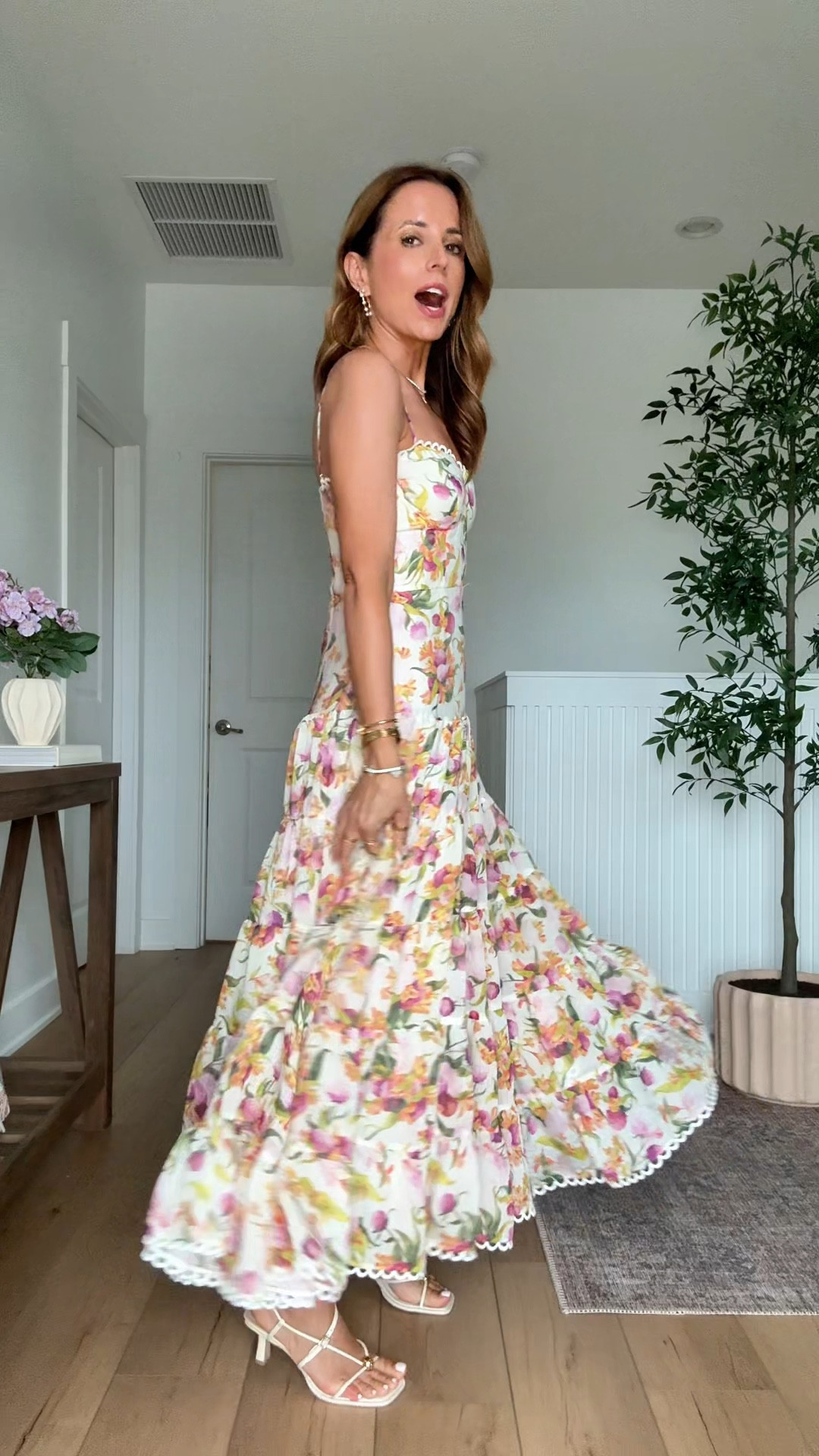 Floral midi dress in XS. Wedding shower dress. Baby shower dress. Mother’s Day dress. Spring dress. Summer dress. Vacation dress. 

#LTKWedding #LTKMothersDay #LTKTravel