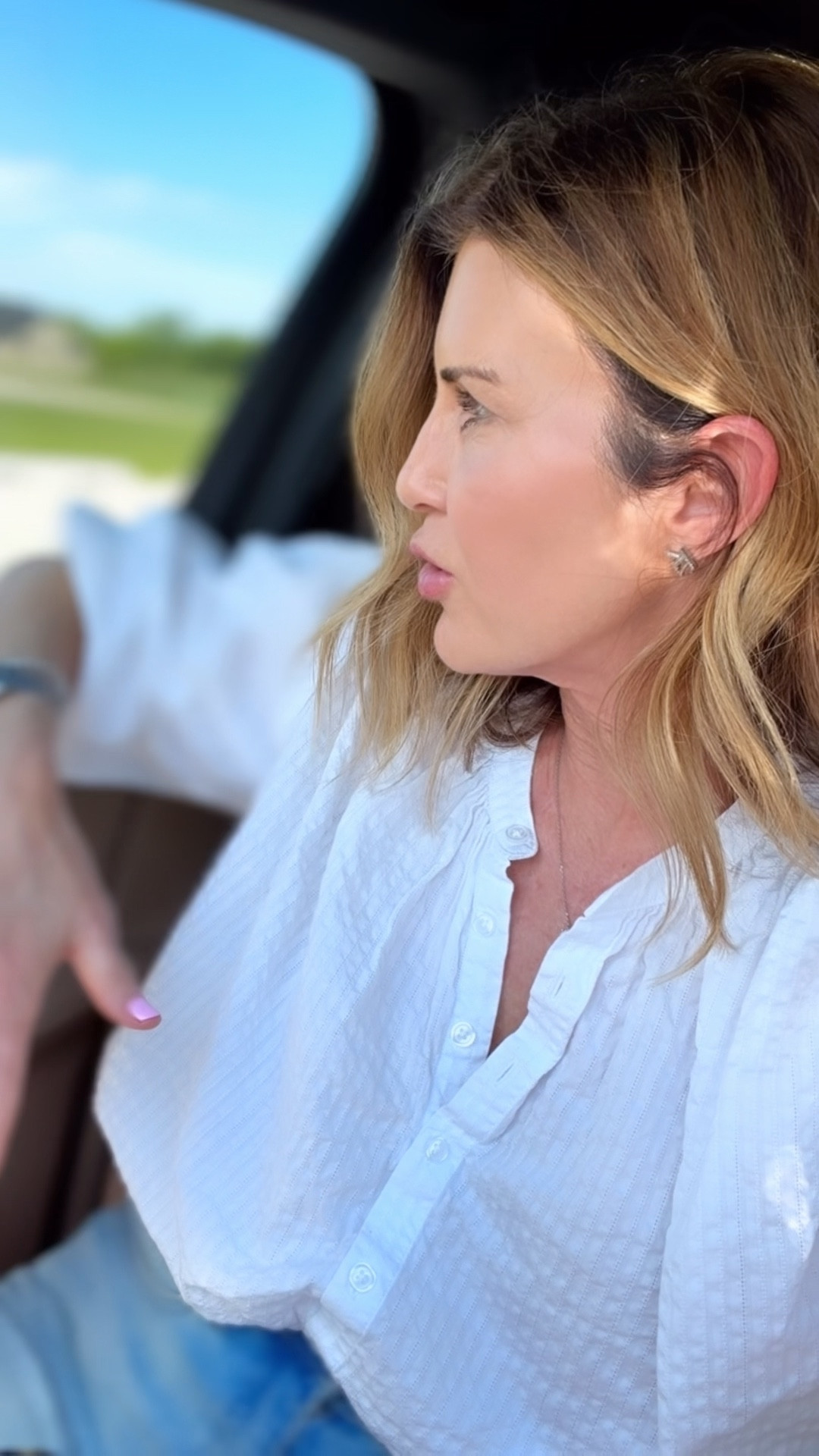 Wearing a size small in the cutest #walmartstyle top now only $13! 

#LTKdayinmylife #LTKOver40 #LTKSaleAlert