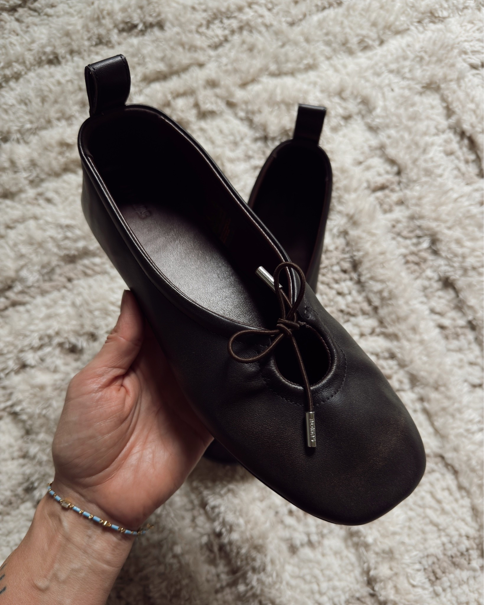 Amazing quality ballet flats! I am so happy with how comfortable they are!

#LTKSeasonal #LTKOver40 #LTKootd