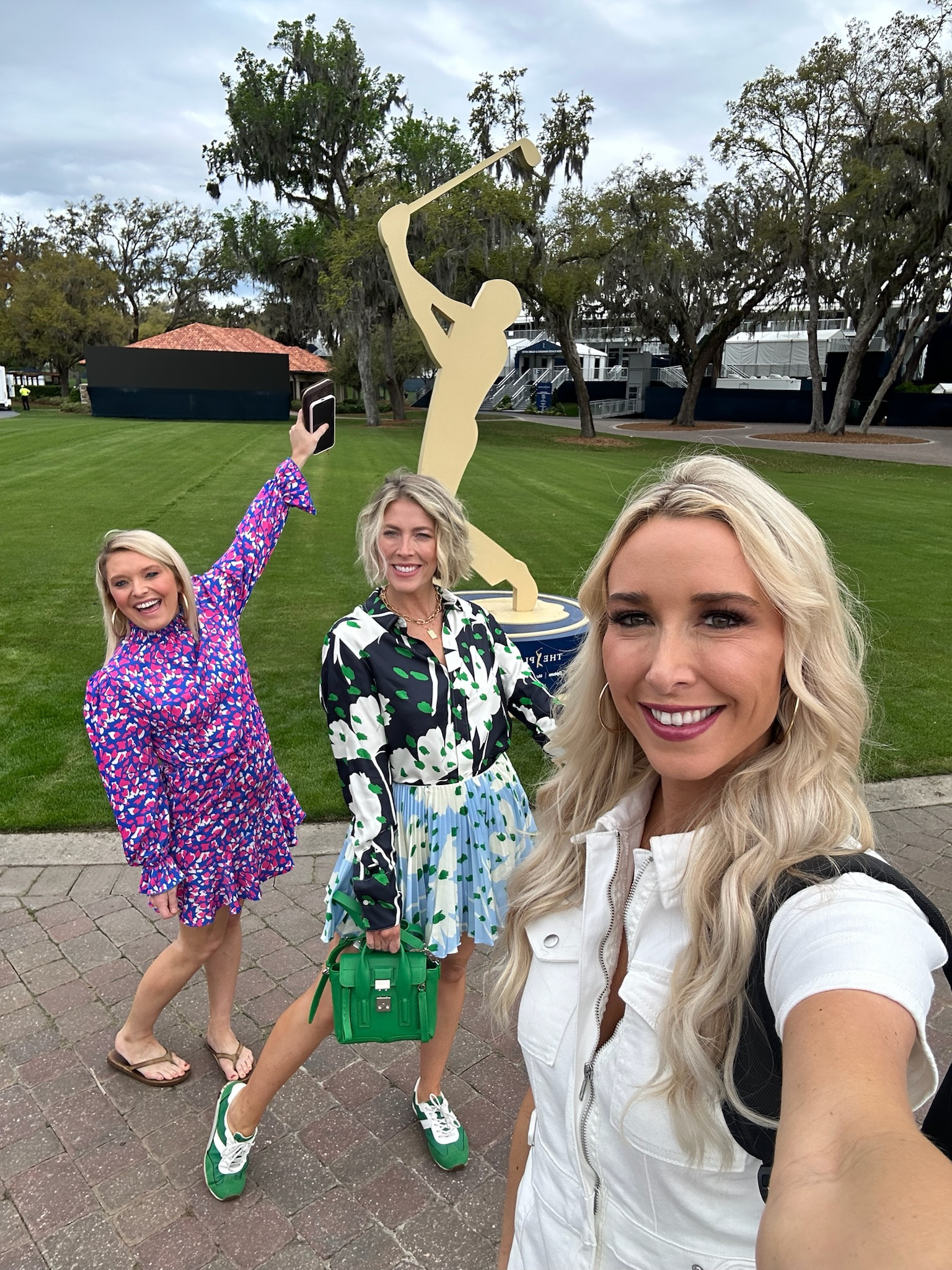 What to wear to a golf tournament! Heading to The Masters or The Players? Dress it up but add sneakers for walking. This set from Rent the Runway fits TTS but has no stretch  

#LTKSeasonal #LTKstyletip #LTKitbag