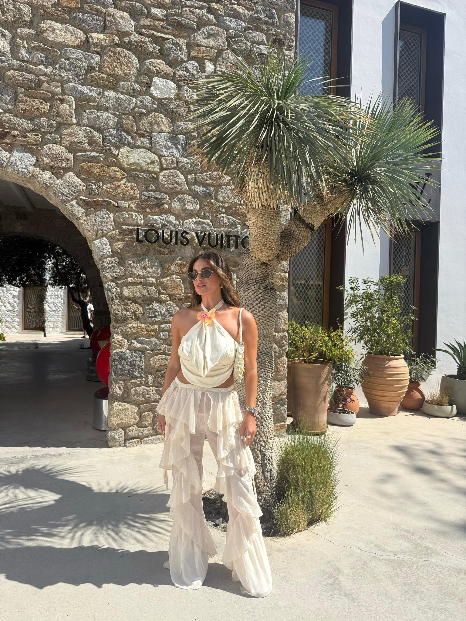 Noughts and Kisses ruffle trousers 🪽

Holiday look, cream outfit, party wear, holiday outfit, dressy, date night, girls night, halterneck top

#LTKuk #LTKsummer #LTKpartywear
