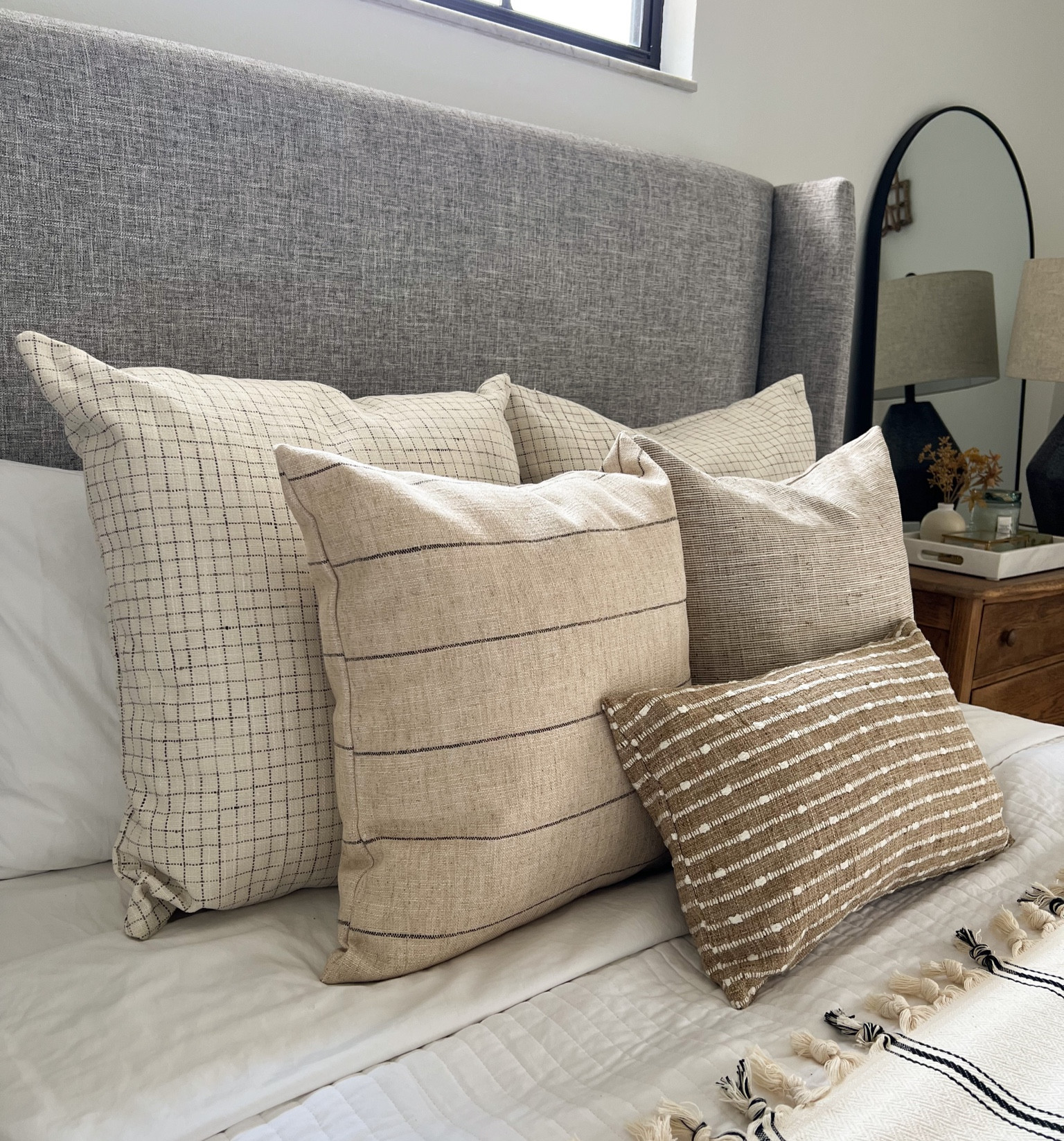 Pillow covers, neutral pillows, textured pillows

#LTKhome #LTKstyletip