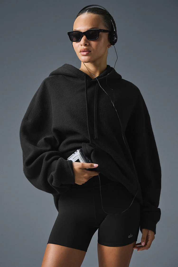 Triumph Restore Hoodie - Black | Alo Yoga (US)