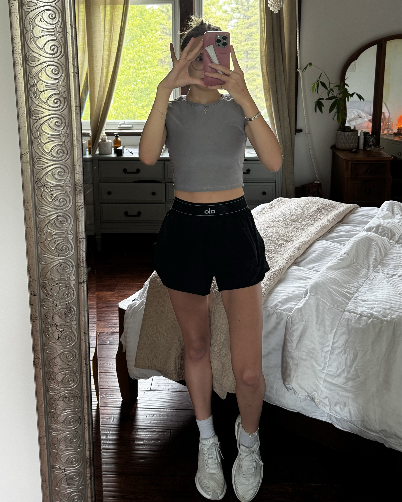 Alo outfit

Shorts - ccs
Top - s
