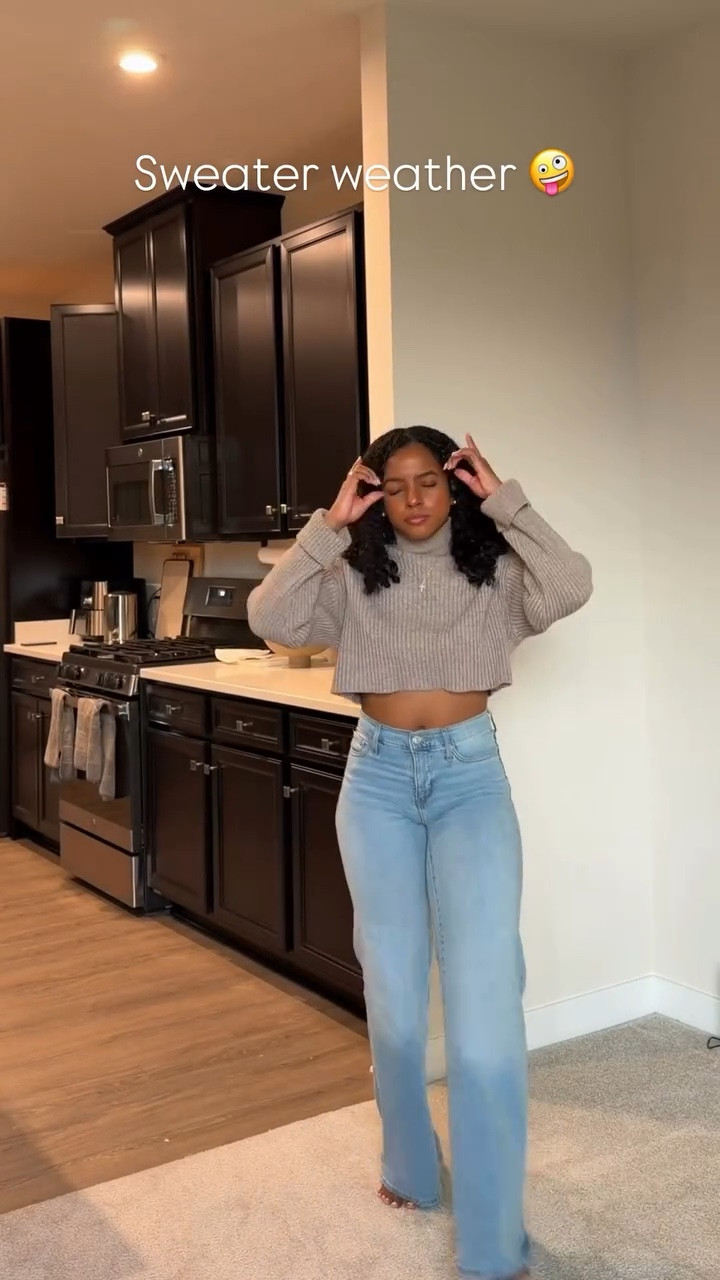 Levi’s jeans 👌👌👌👌
I got 25x32L  definitely longer for me but I wanted to wear with heels 