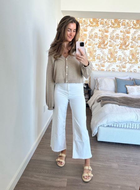 My Miami outfit of the day! Easy neutral outfit for a day of shopping :).

#LTKshoecrush #LTKtravel #LTKstyletip