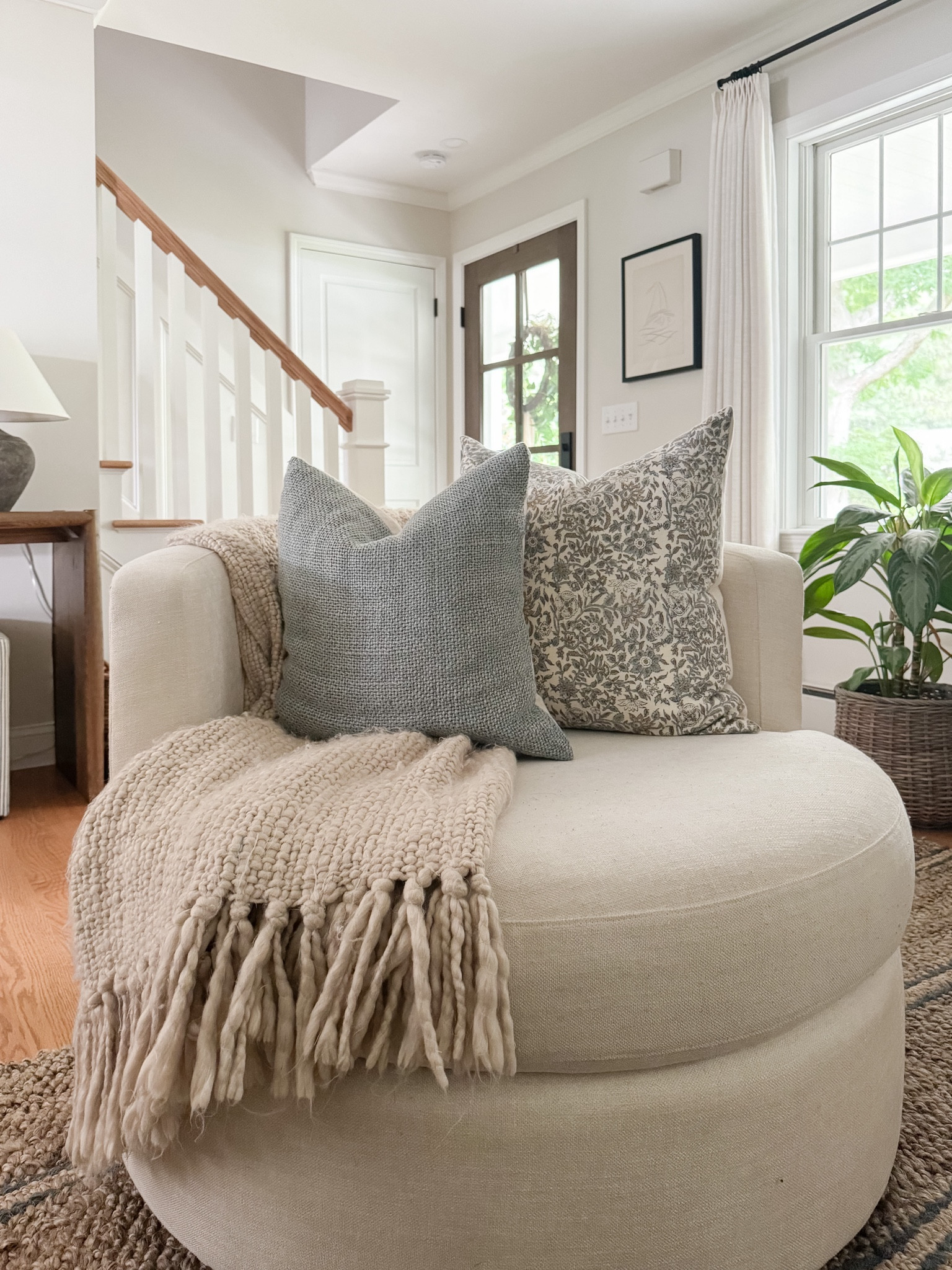Coastal living room,home decor, swivel chair , spring home decor, throw pillows, throw blanket, Pottery Barn chair

#LTKHome #LTKFindsUnder50 #LTKStyleTip