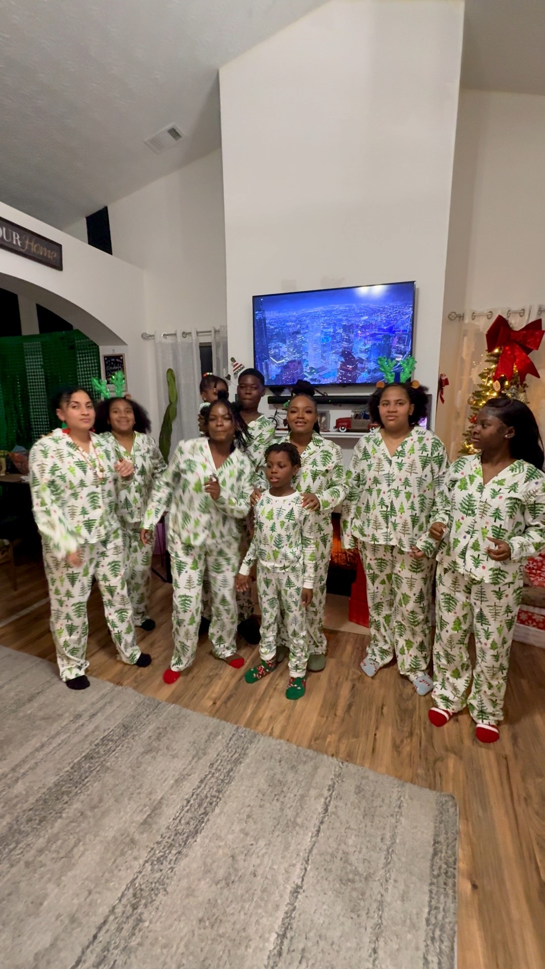 MERRY CHRISTMAS LTK FRIENDS!!!!! 

#LTKGiftGuide #LTKSaleAlert #LTKHoliday